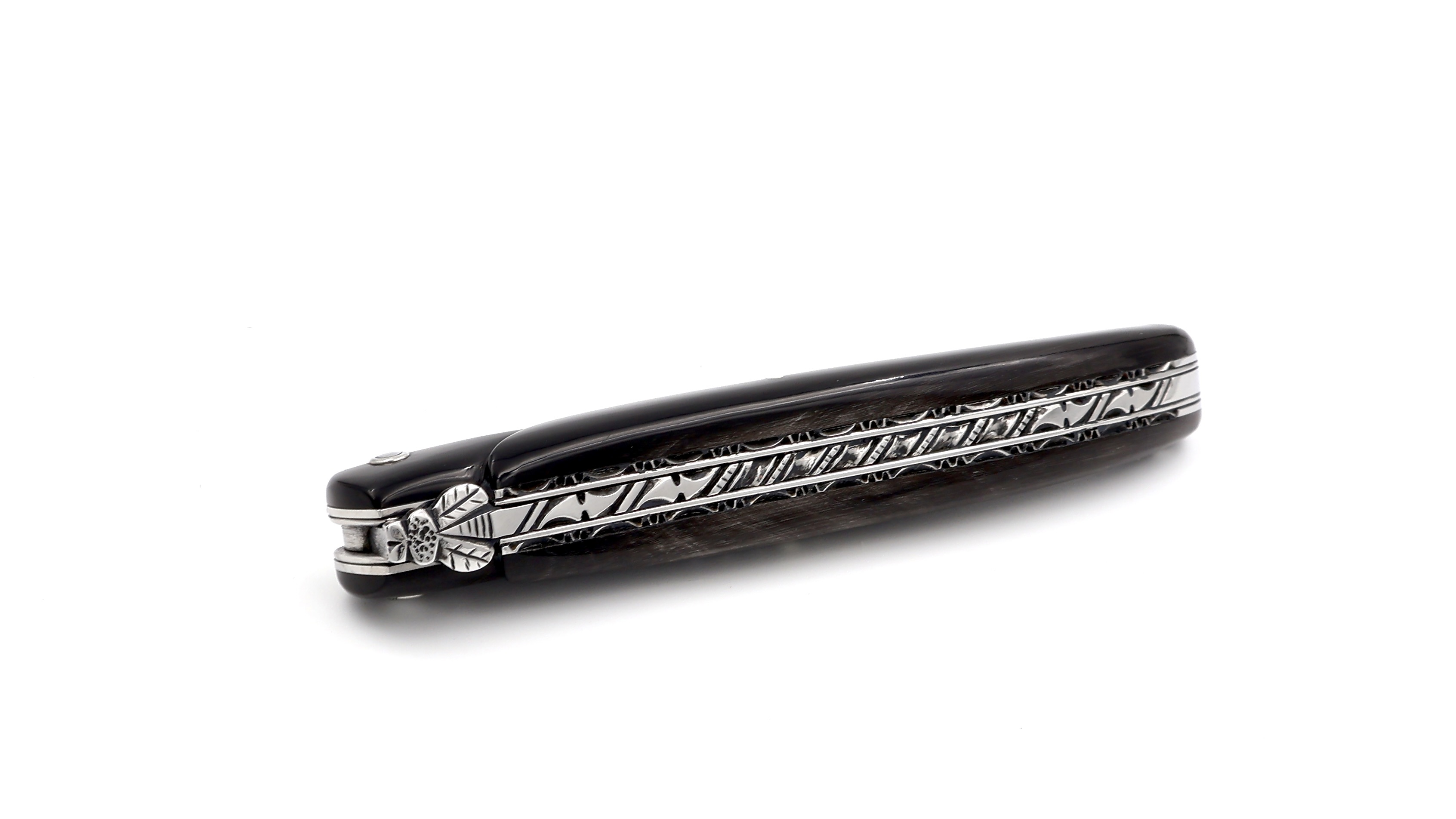 Laguiole en Aubrac Büffelhorn massiv Doppelplatine 12 cm