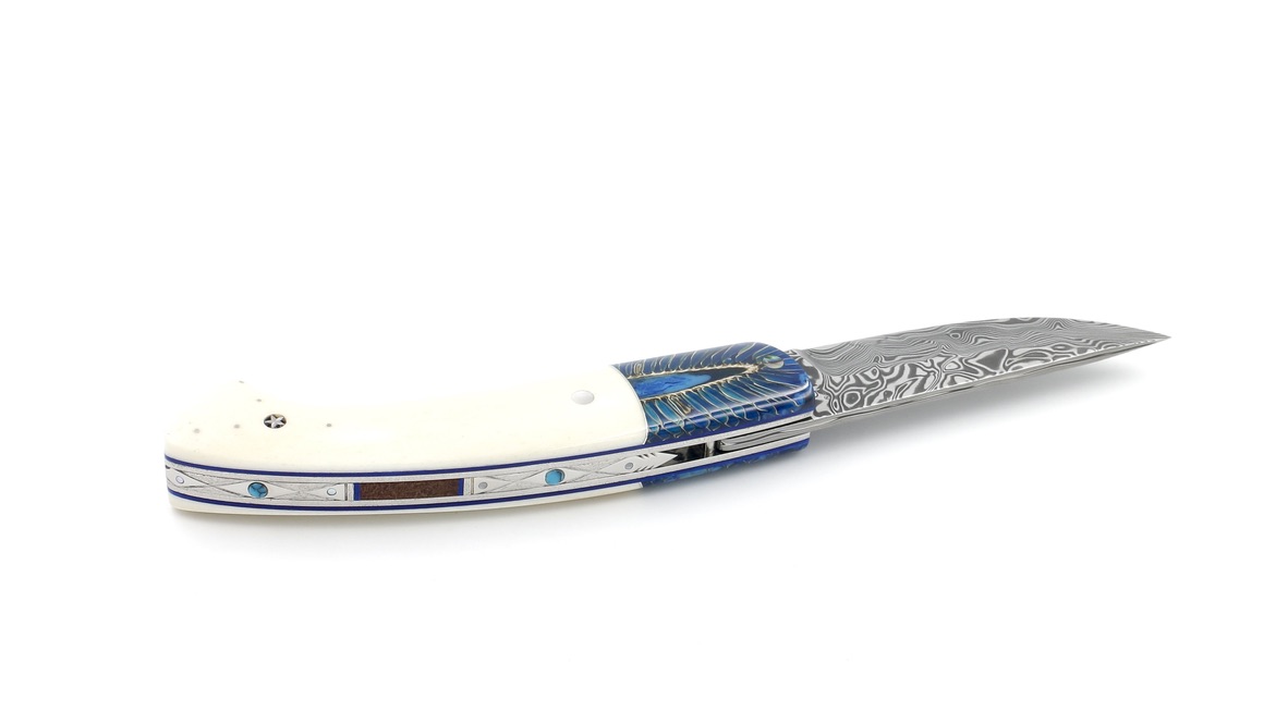 MANU LAPLACE 1515  Esprit Amérindiens bone Damastklinge