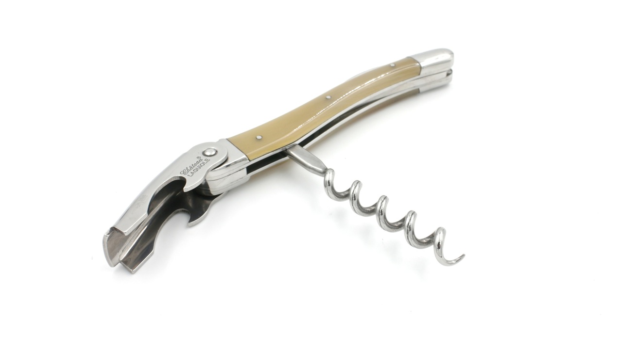 CLCL3002-3 Château Laguiole wine opener CLASSIC horn tip