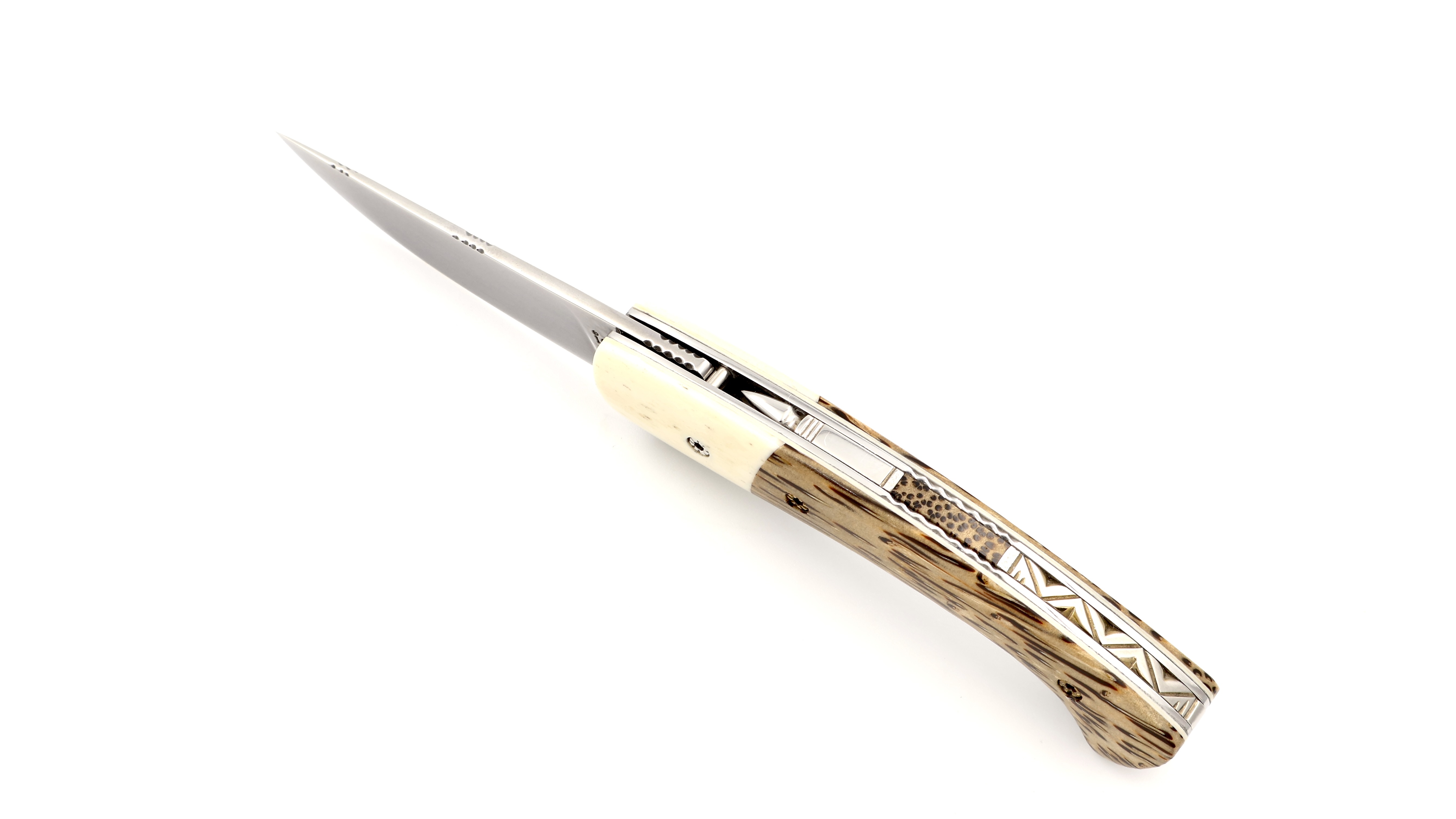MANU LAPLACE 1515 PETIT  ZULU palmwood and bone 