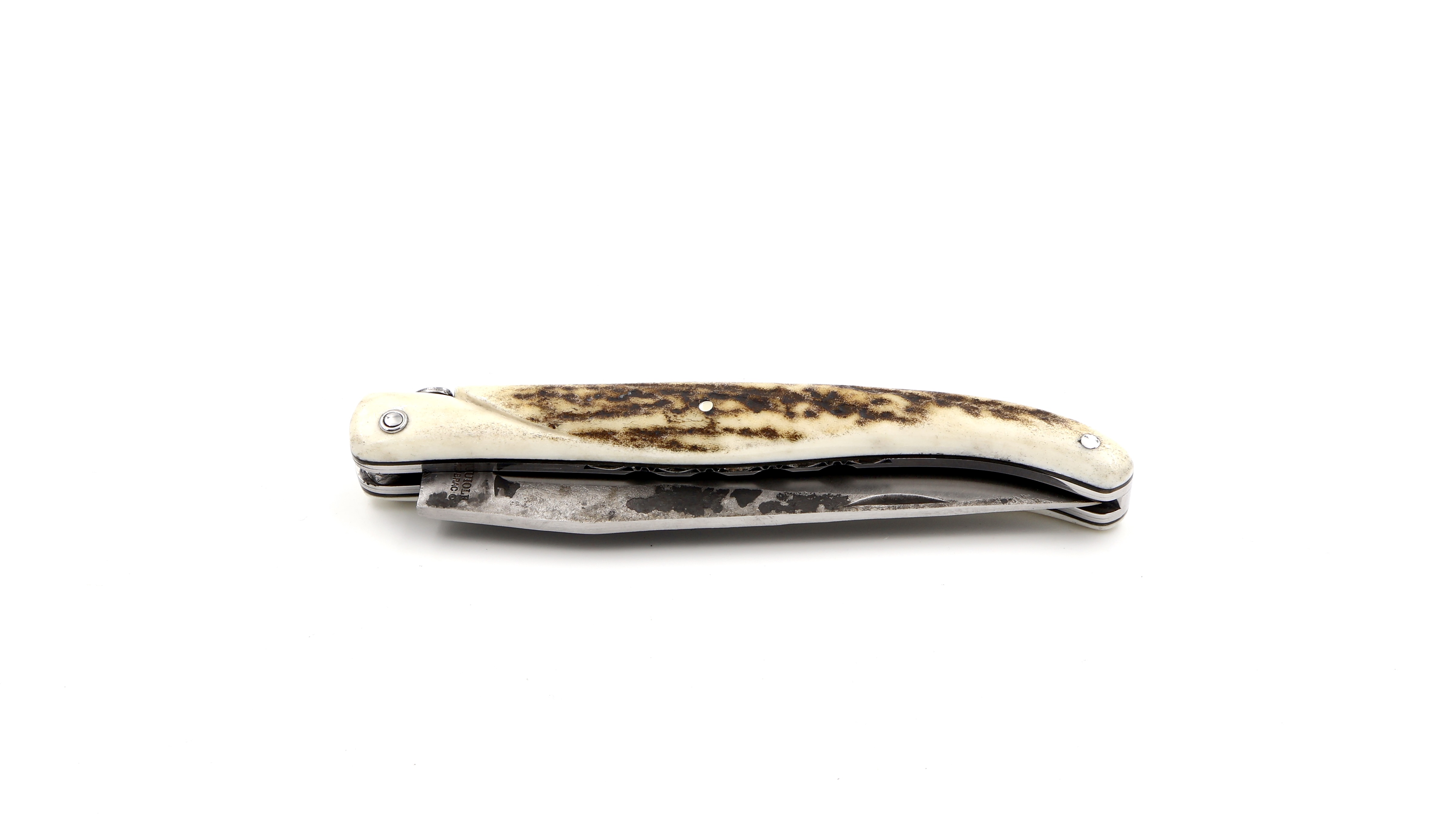 Laguiole en Aubrac Brut de Forge Hirschhorn massiv Doppelplatine 12 cm