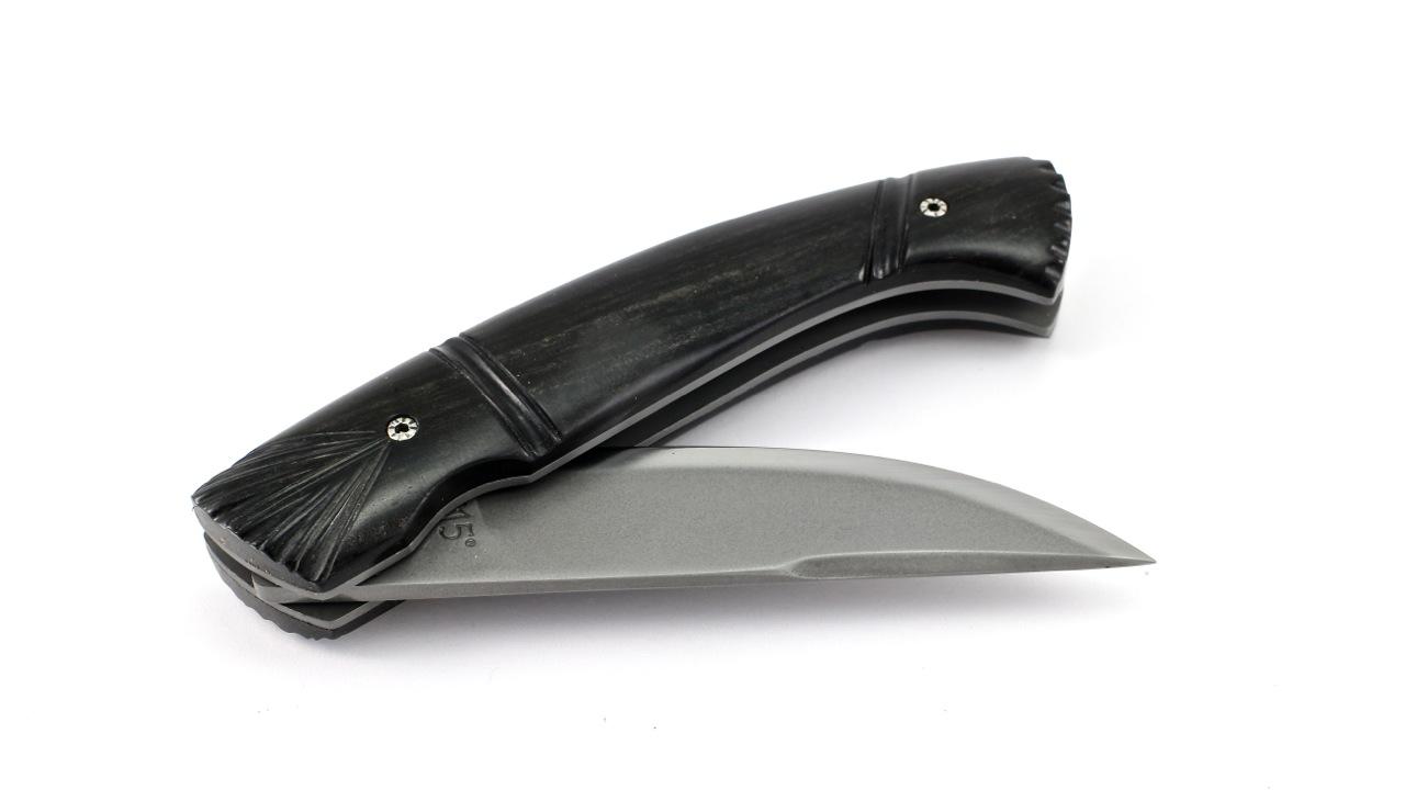 manu-laplace-1515-inuit-ebenholz-6