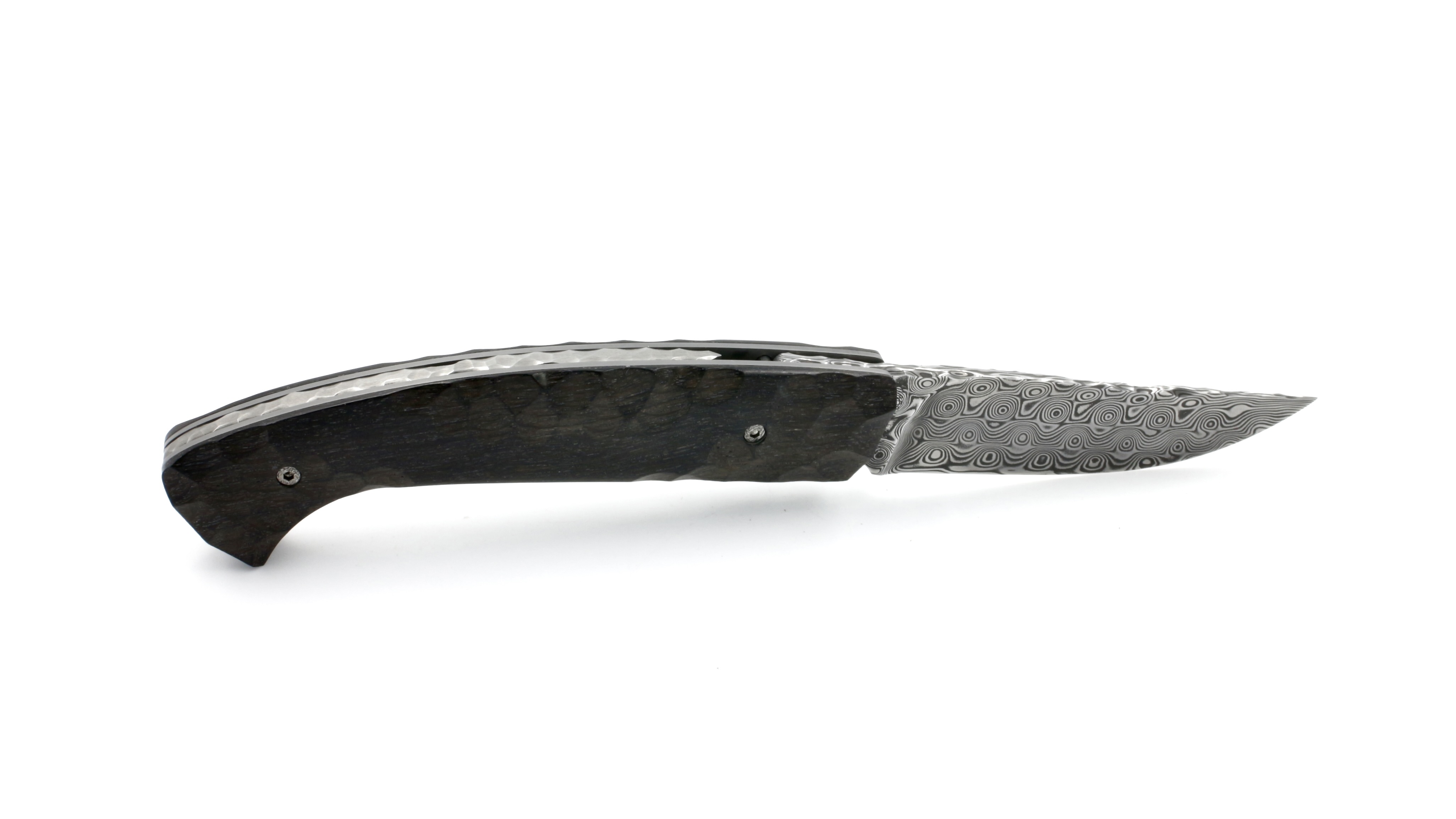 Manu LAPLACE 1515 PRIMITIVE bog oak damascus blade