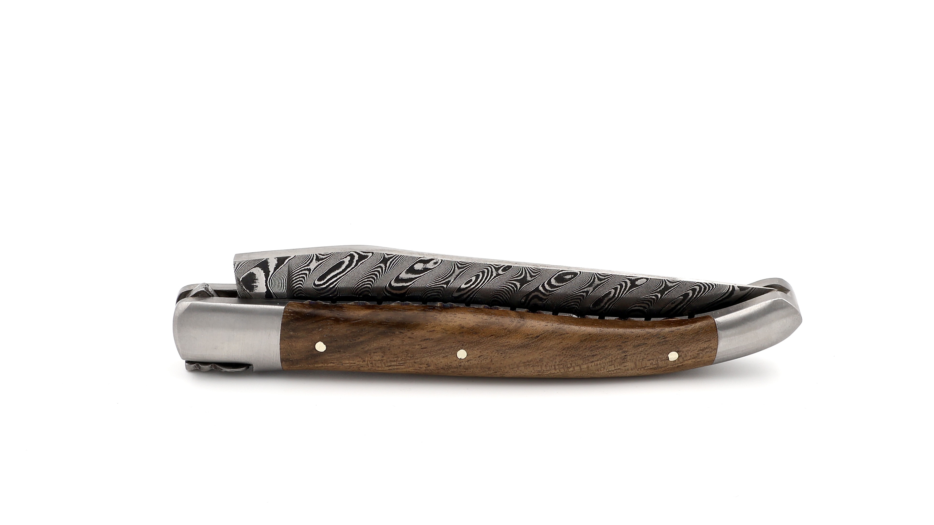 Laguiole en Aubrac damascus walnut with chiseled plates 12 cm