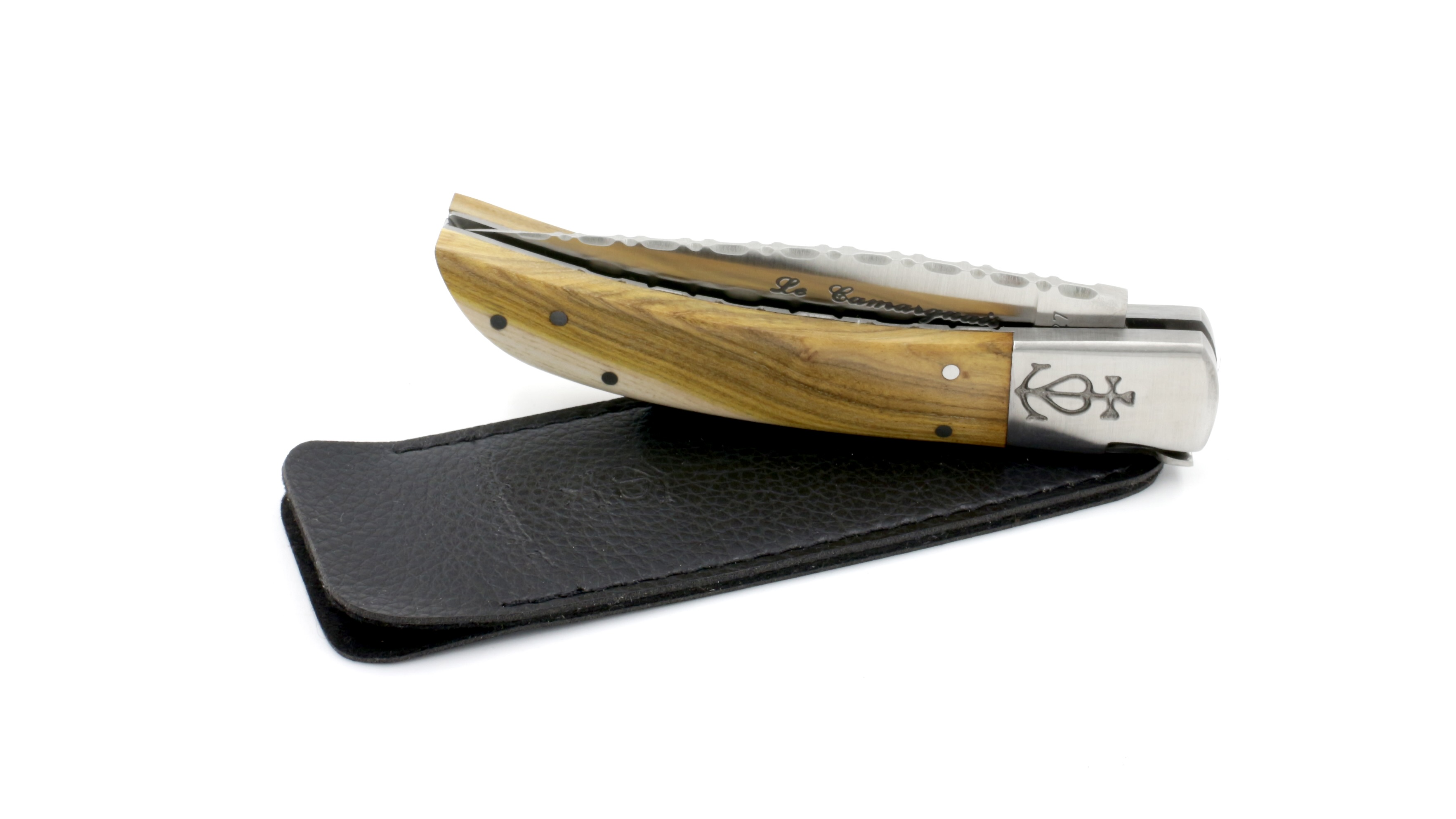 Le Camarguais knife stag horn with chiseled plates and blade 12 cm