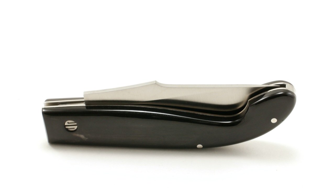Saladini knife SENESE buffalo horn