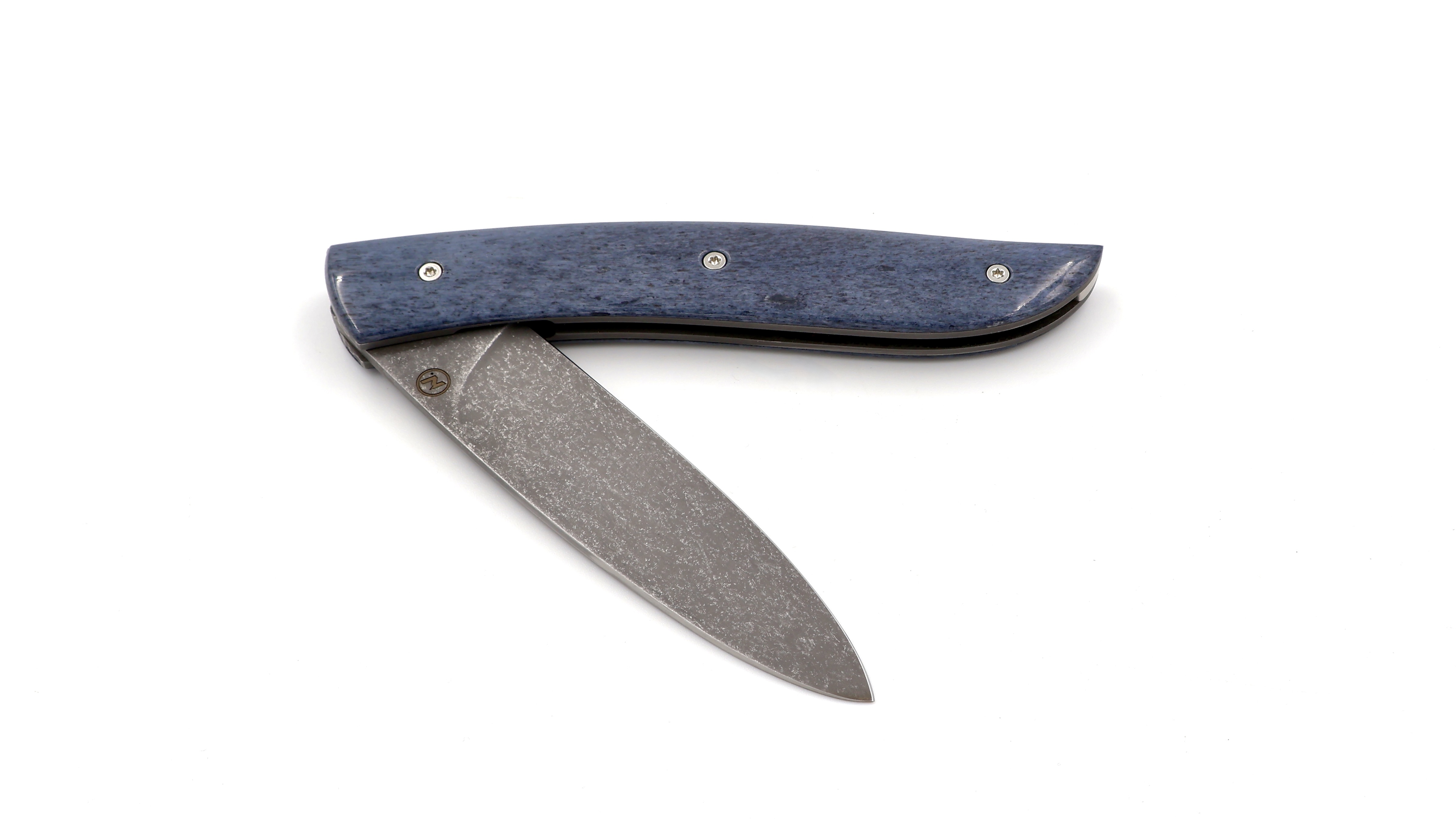 Atelier NÉVÉ Tim Bernard buffalo bone stonewashed blade