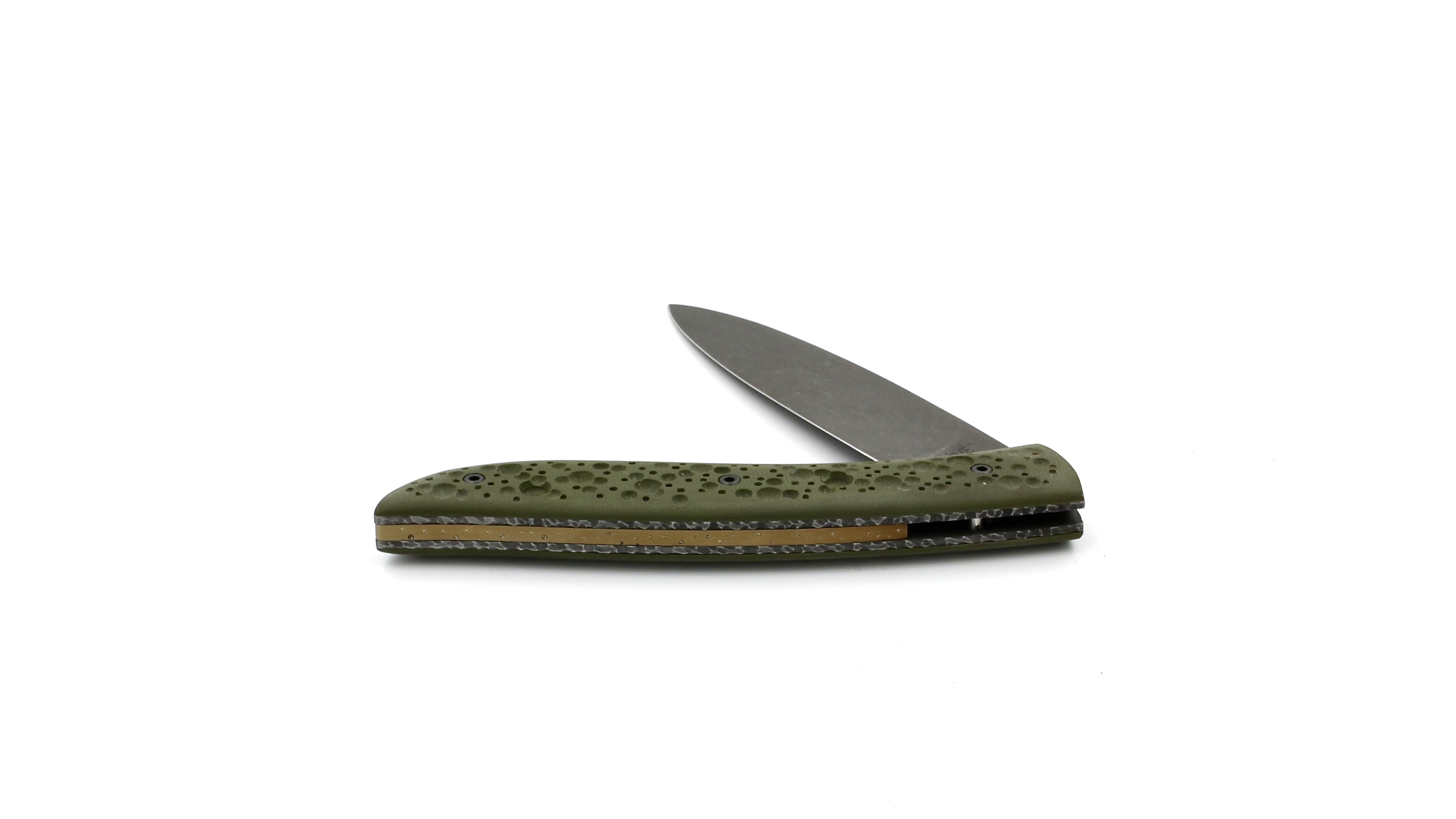Atelier NÉVÉ Tim Bernard G10 olive