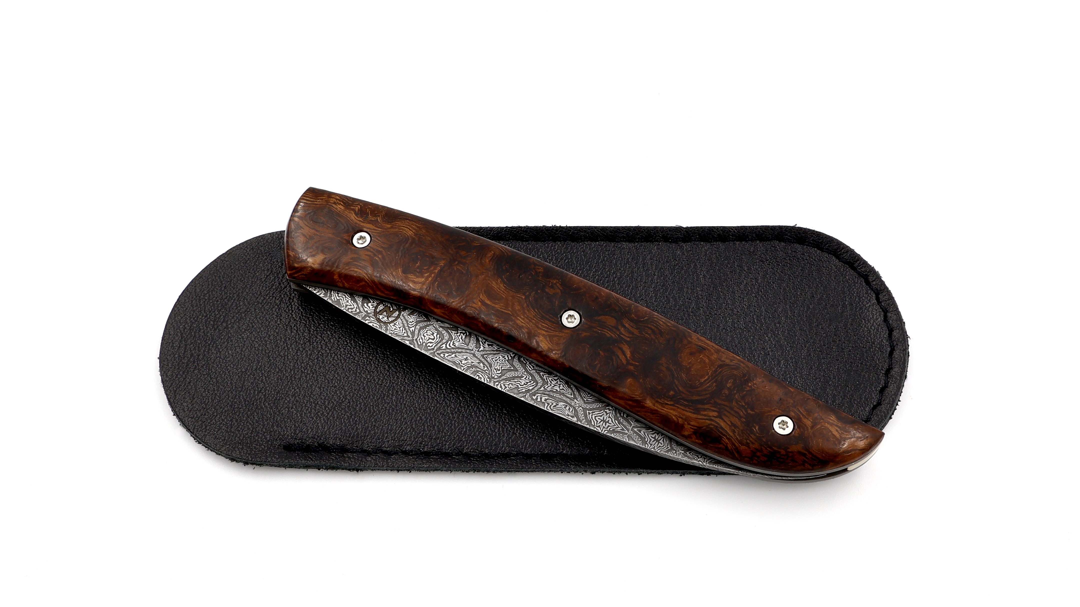 Atelier NÉVÉ Tim Bernard macassar ebony and mother of pearl with mosaik damascus blade 