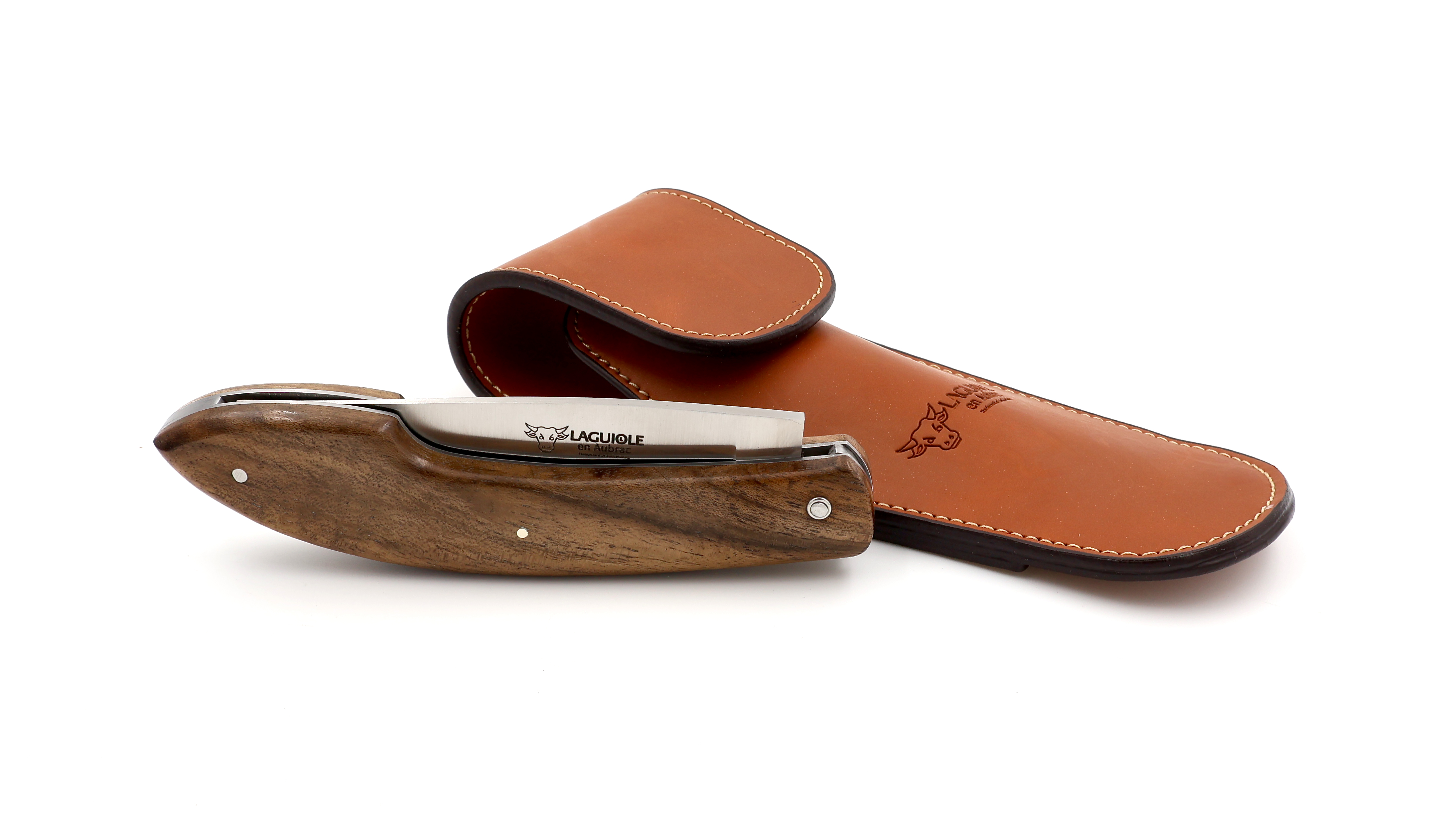 Laguiole en Aubrac CAPUCIN 13 cm walnut wood