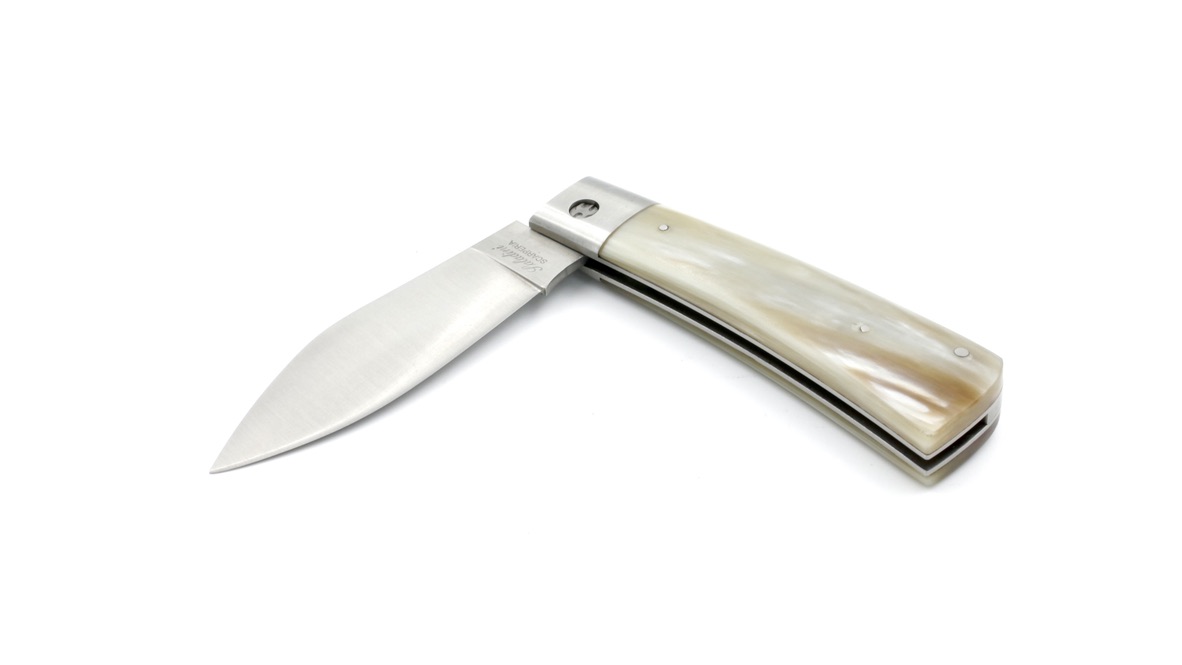 Saladini knife MUGELLANO horn tip mat