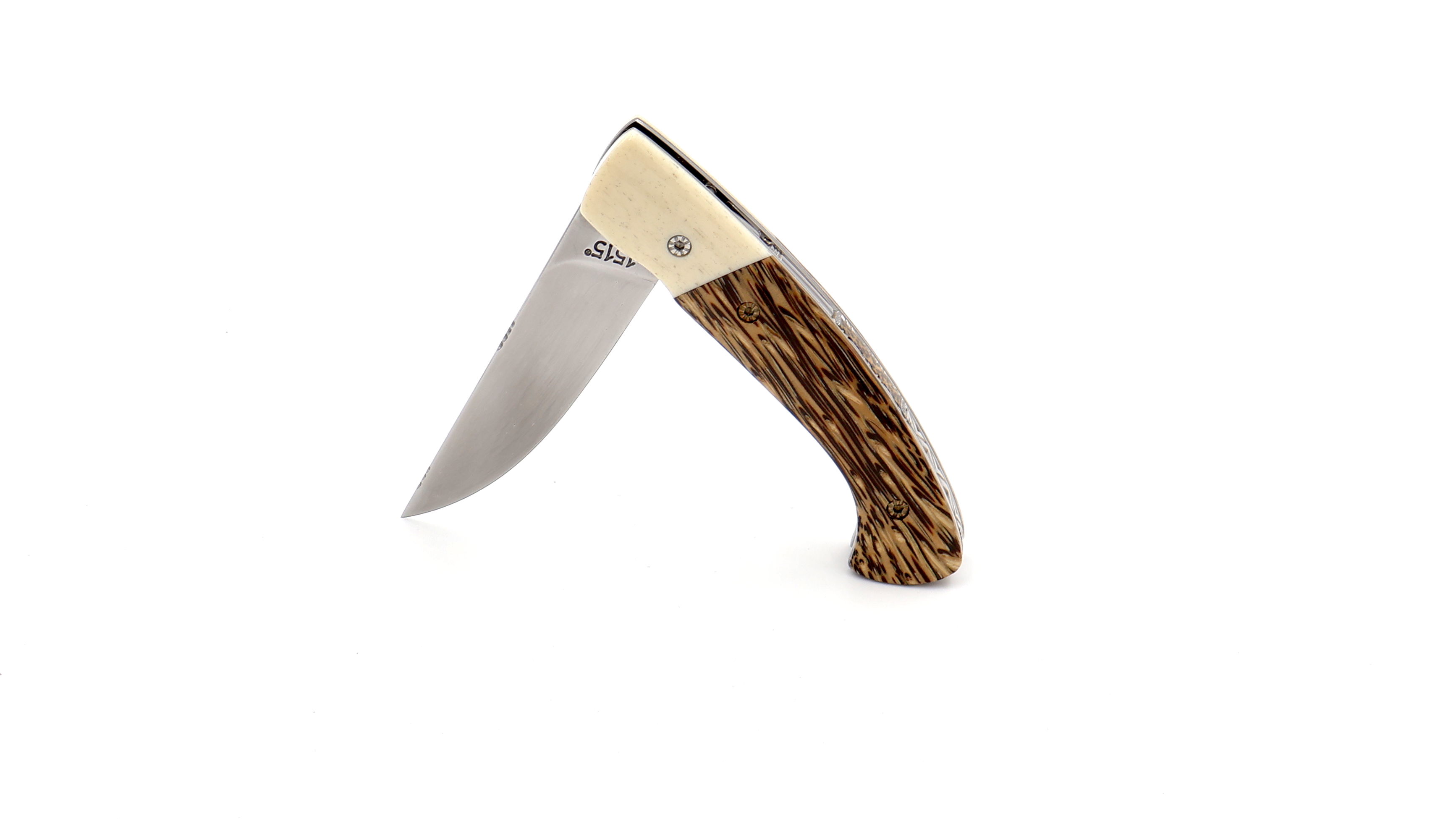 MANU LAPLACE 1515 PETIT  ZULU palmwood and bone  MANU LAPLACE 1515 PETIT  ZULU palmwood and bone