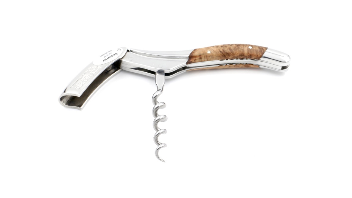 Laguiole en Aubrac Laguiole Sommelier knife juniper with guillochage, special bee