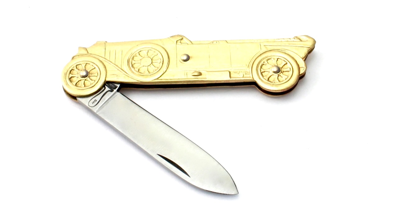 Sujet Couperier-Coursolle Rennwagen 9 cm einteilig