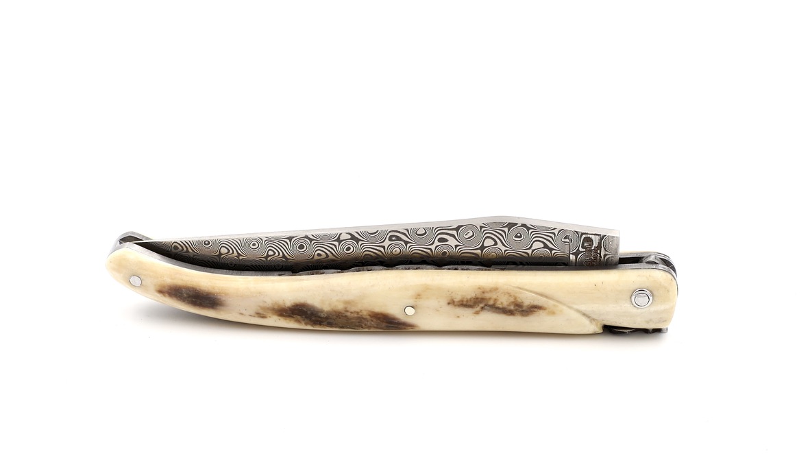 Laguiole en Aubrac damascus mammoth croute full handle with double plates 12 cm shiny