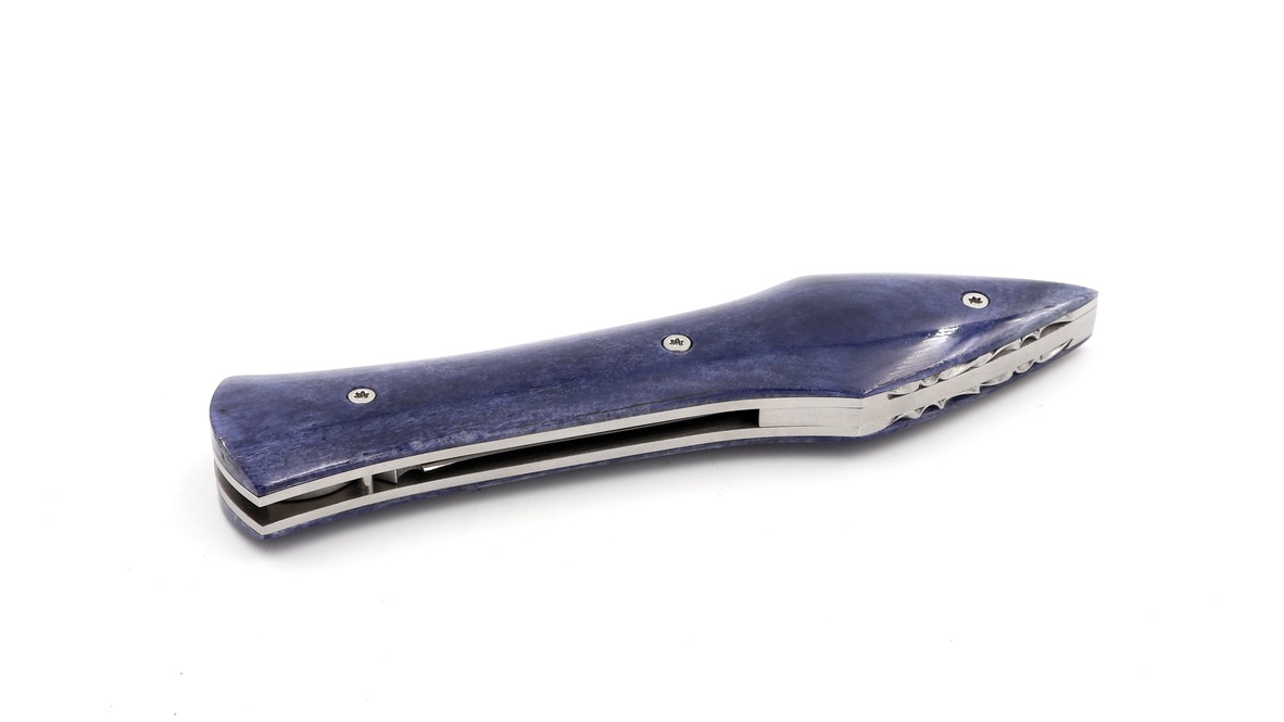 Laraud Blades L’Oegopsyde buffalobone