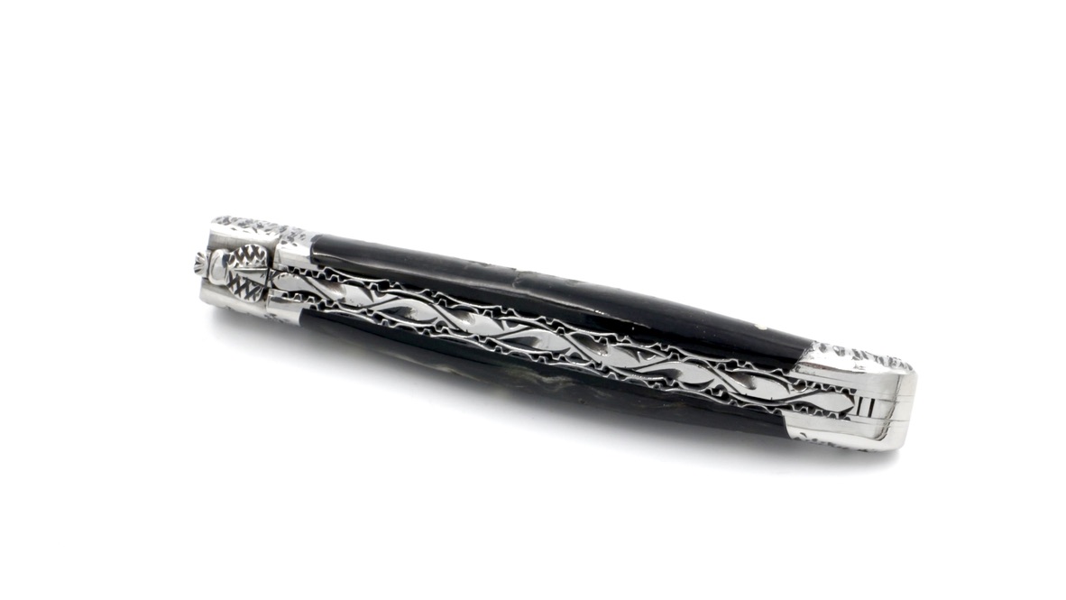 879351CB-2B9F-459C-B310-4BD41B3020E1_1_105_c Laguiole en Aubrac Brut de Forge Widderhorn handgehämmerte Backen Doppelplatine 12 cm