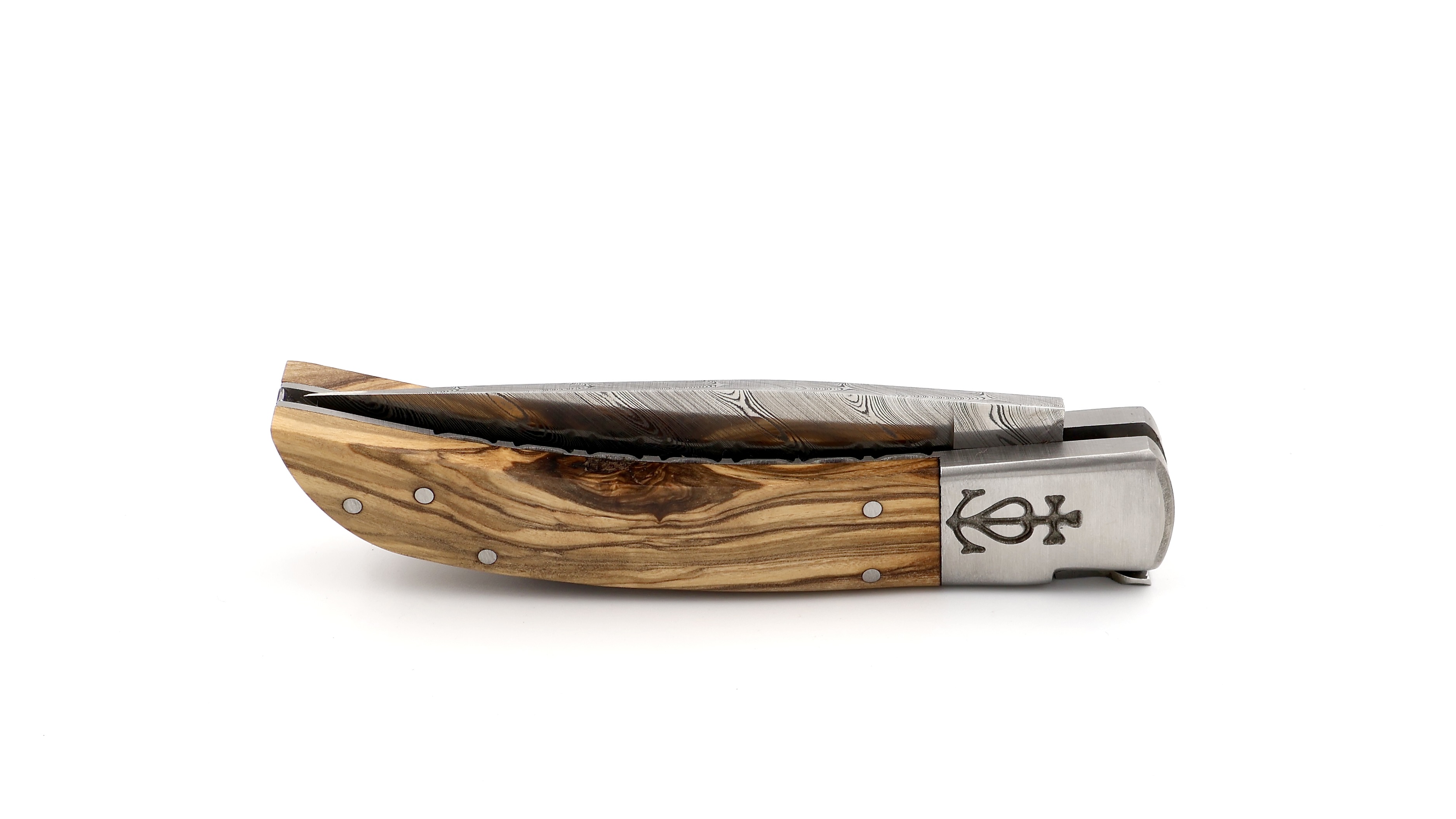 Le Camarguais knife olive wood with chiseled plates damascus 12 cm
