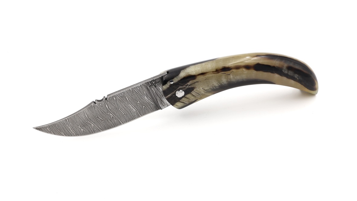 Coutellerie du Lotus Cornicciolu Widderhorn twisted Damast  