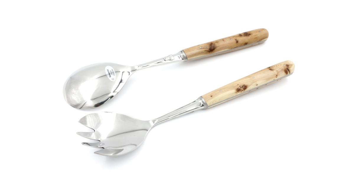 5F30C4D3-B3AA-4F3F-A707-3624131FB712_1_105_c Laguiole en Aubrac saalt cutlery juniper