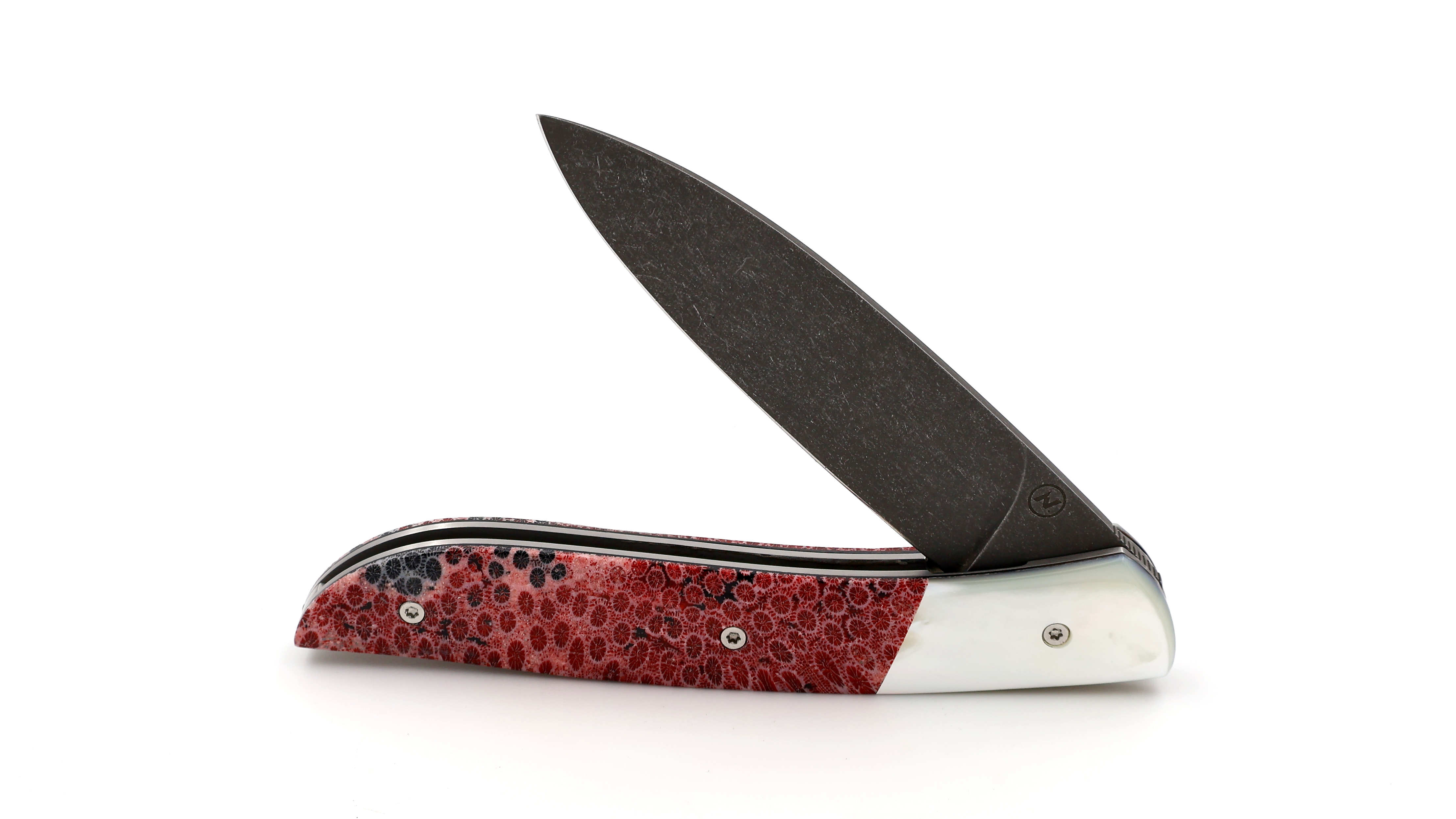 Atelier NÉVÉ Tim Bernard mother of pearl and coral stonewashed blade