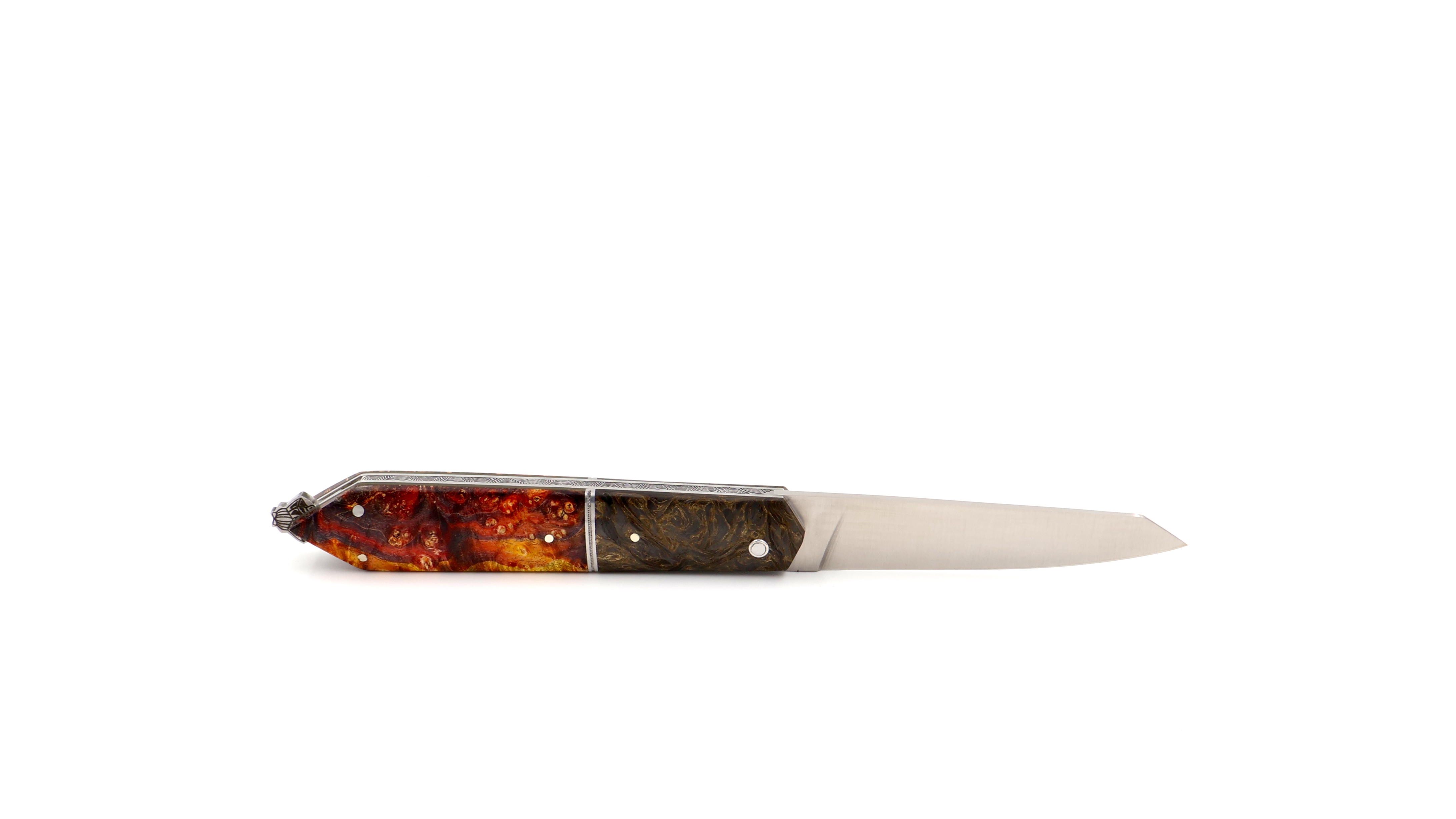 Laguiole en Aubrac BEE BACK unique piece carbonfiber and elder burlwood