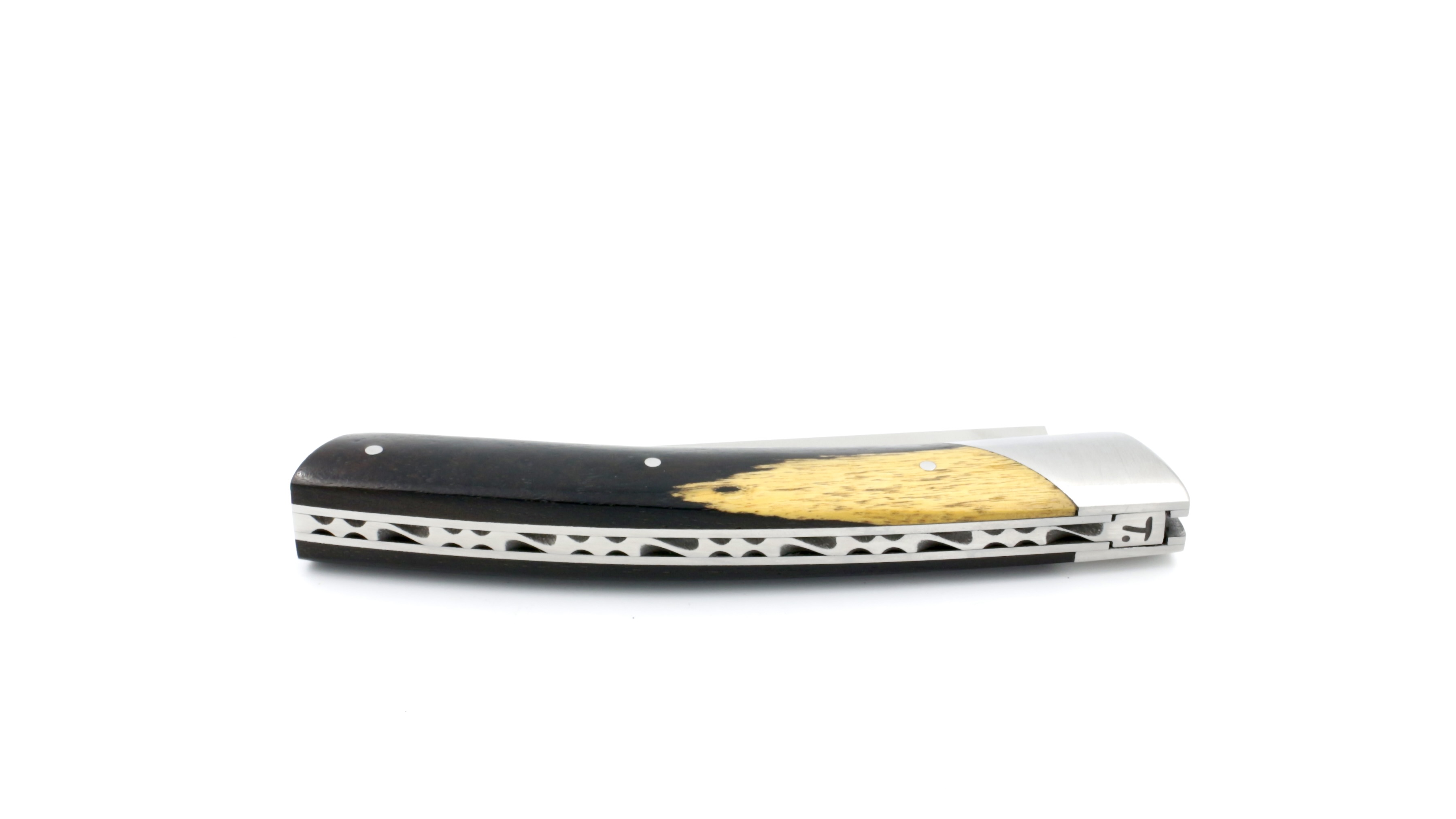 1F2831E1-B1B2-4B7F-B187-B2FF0188E82F_1_201_a Chambriard Thiers knife COMPAGNON grenadill