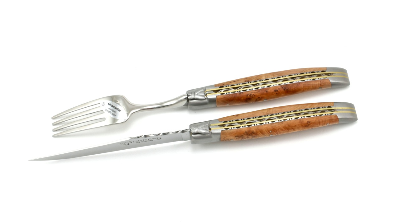 Laguiole en Aubrac 1 double plate steak knife + 1 fork  set Juniper