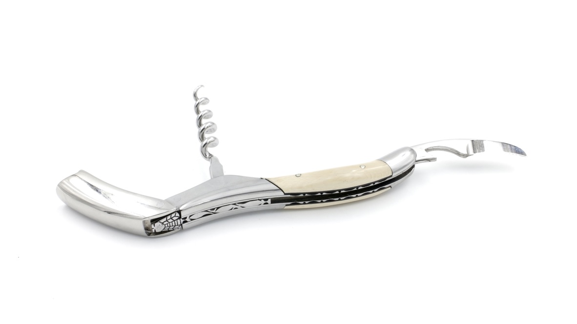 BE820EE2-7CB6-47DD-8858-E37282E7FE28_1_105_c Laguiole en Aubrac Laguiole Sommelier knife mammothivory with guillochage, special bee