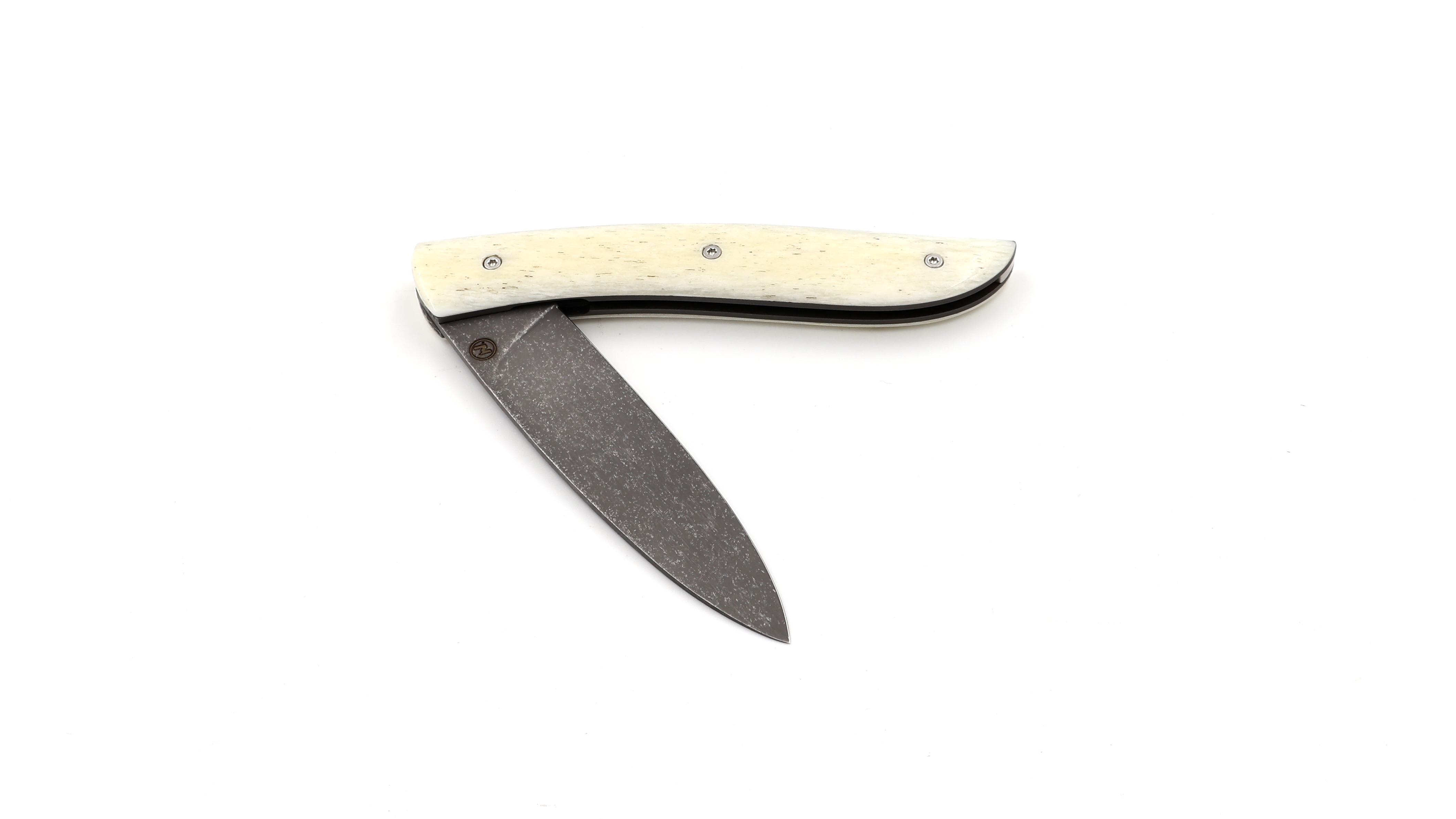 Atelier NÉVÉ Tim Bernard buffalo bone stonewashed blade