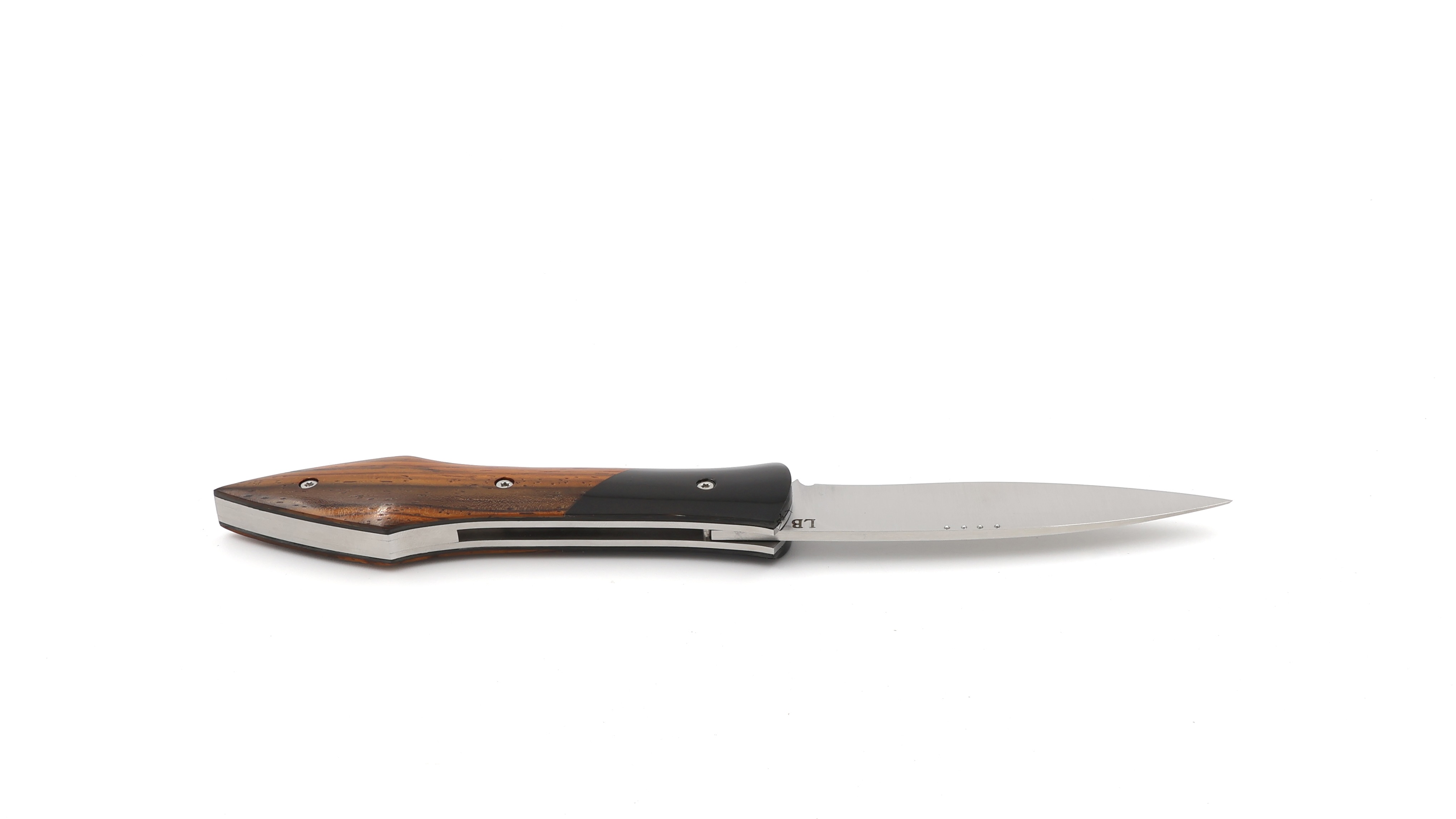 Laraud Blades L’Oegopsyde buffalohorn amd cocobolo wood
