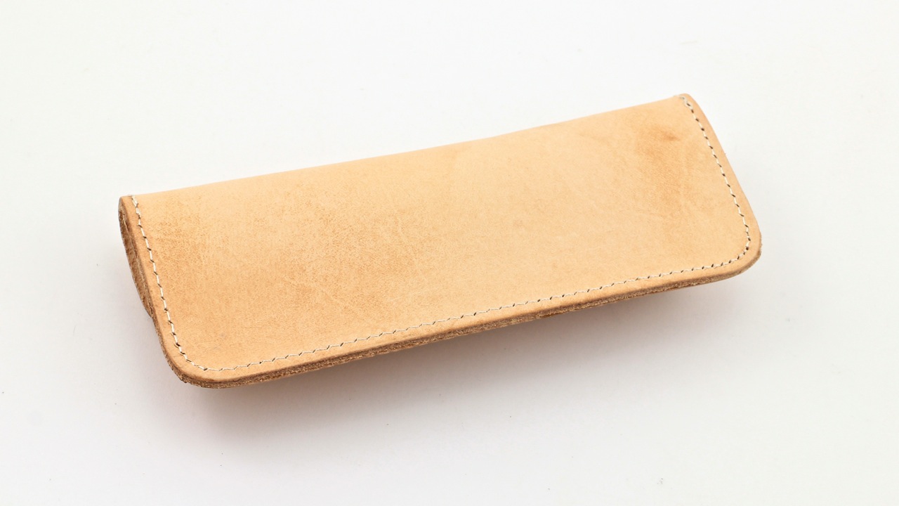 Ledetui-Ligne-W-2 LIGNE W Ledertasche für Sommeliermesser