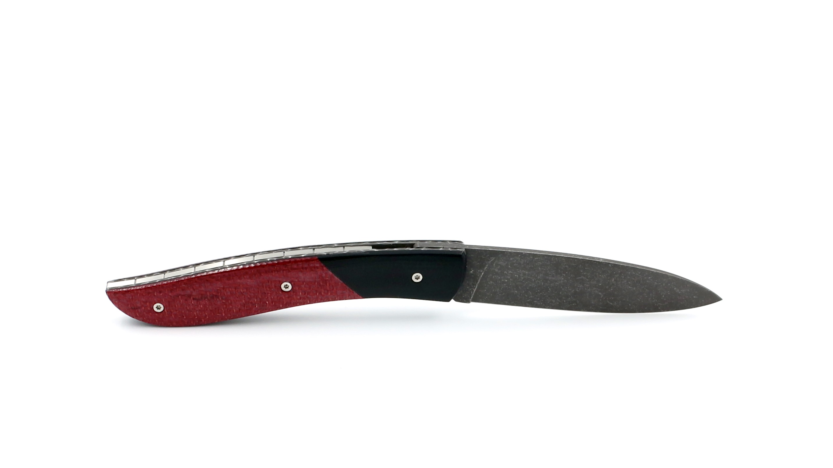 Tim Bernard  NÉVÉ G10 and red micarta stonewashed blade
