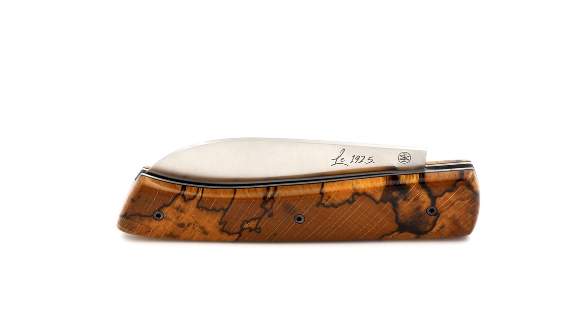 Marie Taillardat Le 1925 stabilized beech wood