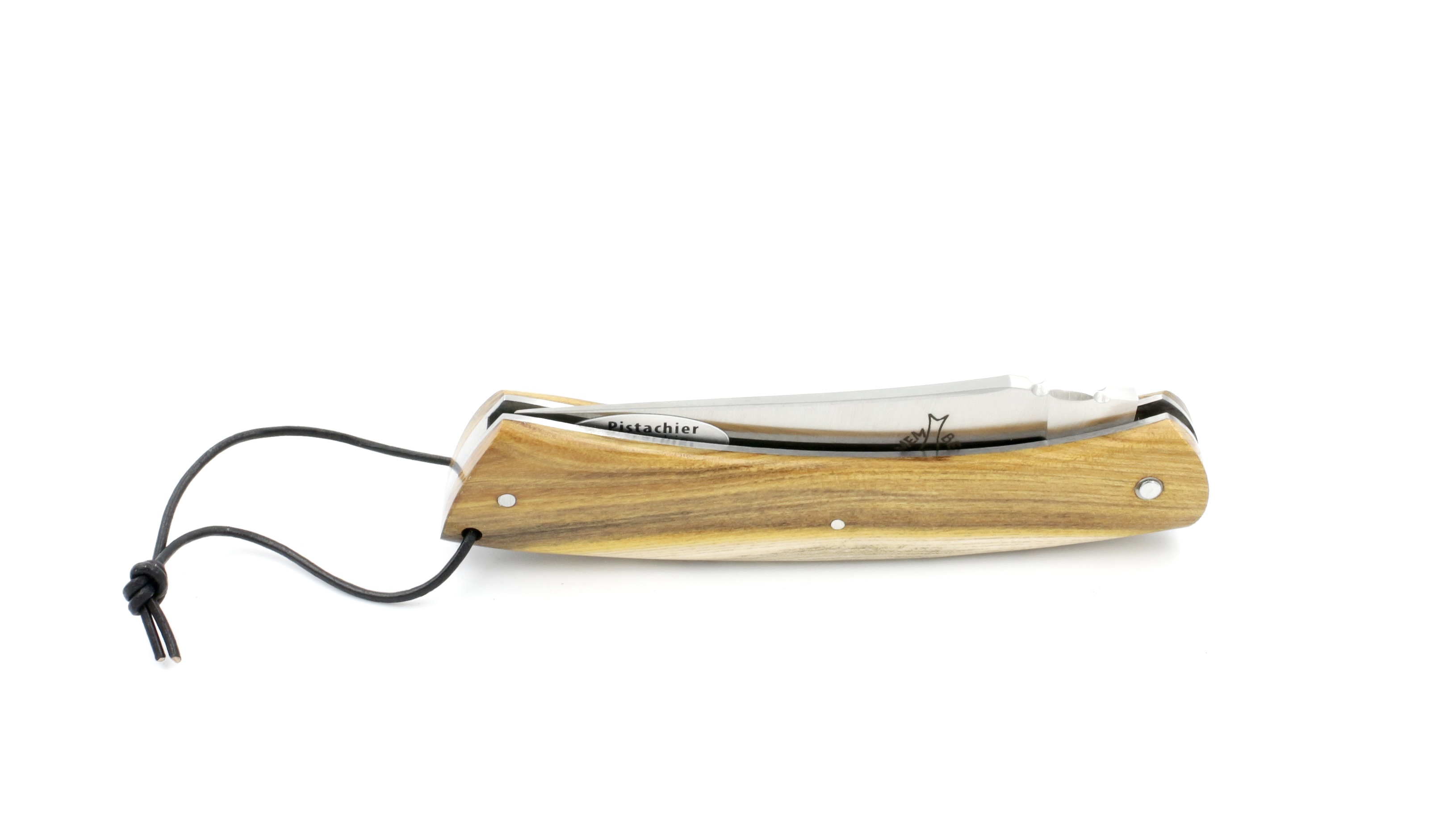Laguiole en Aubrac CAMEMBERT knife pistazio with guillochage