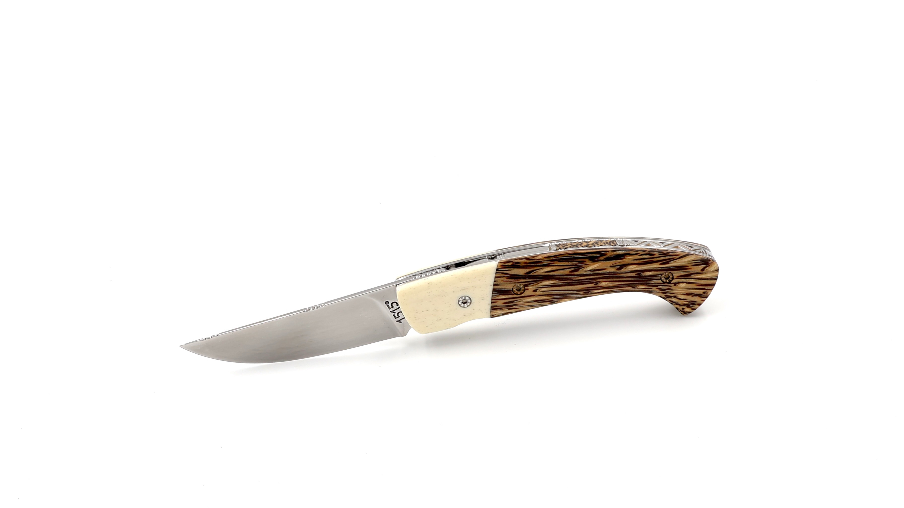 MANU LAPLACE 1515 PETIT  ZULU palmwood and bone 