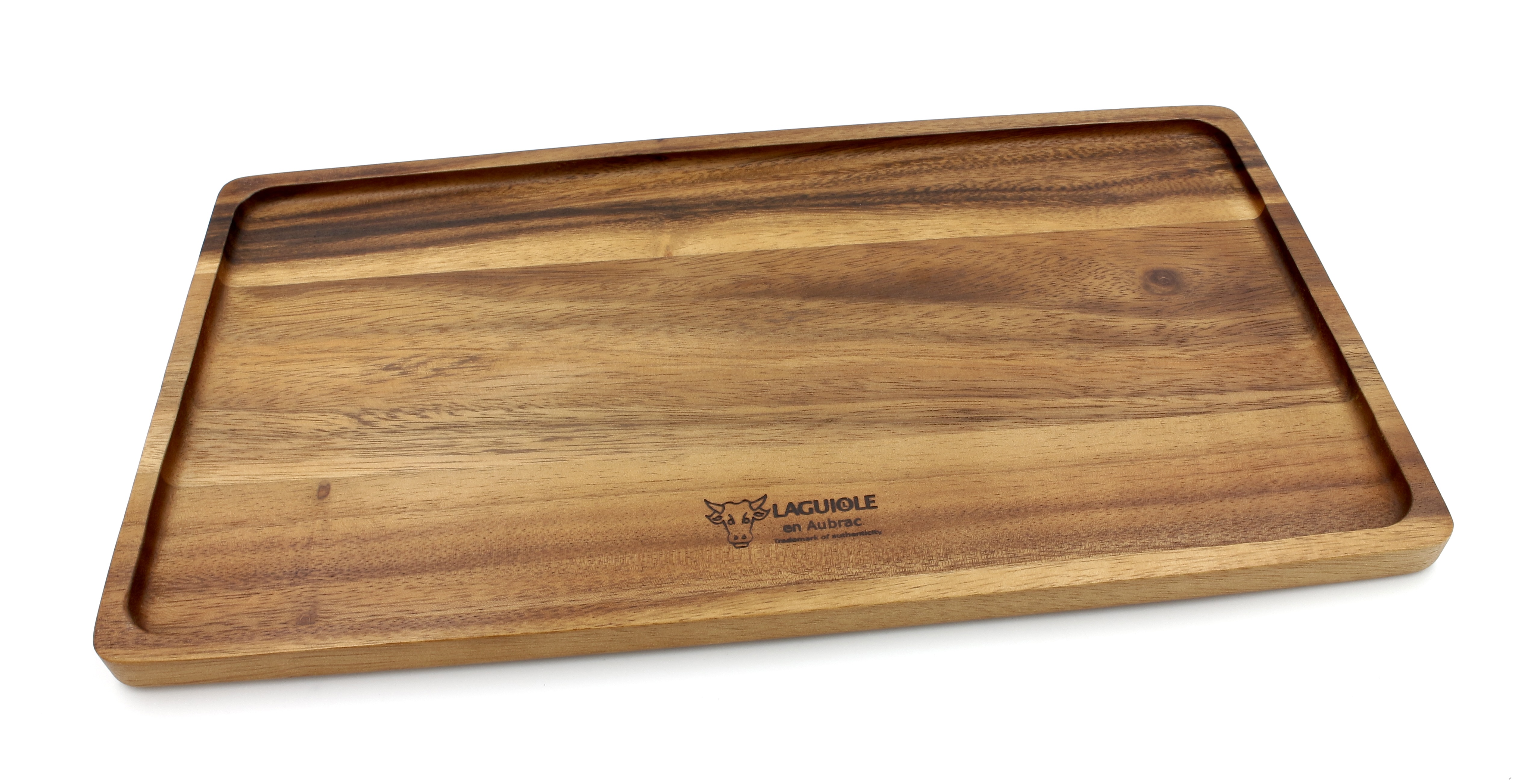 57E2C3C0-49A6-4D07-9031-FECB4BFE4343_1_201_a Laguiole en Aubrac acacia cheeseboard