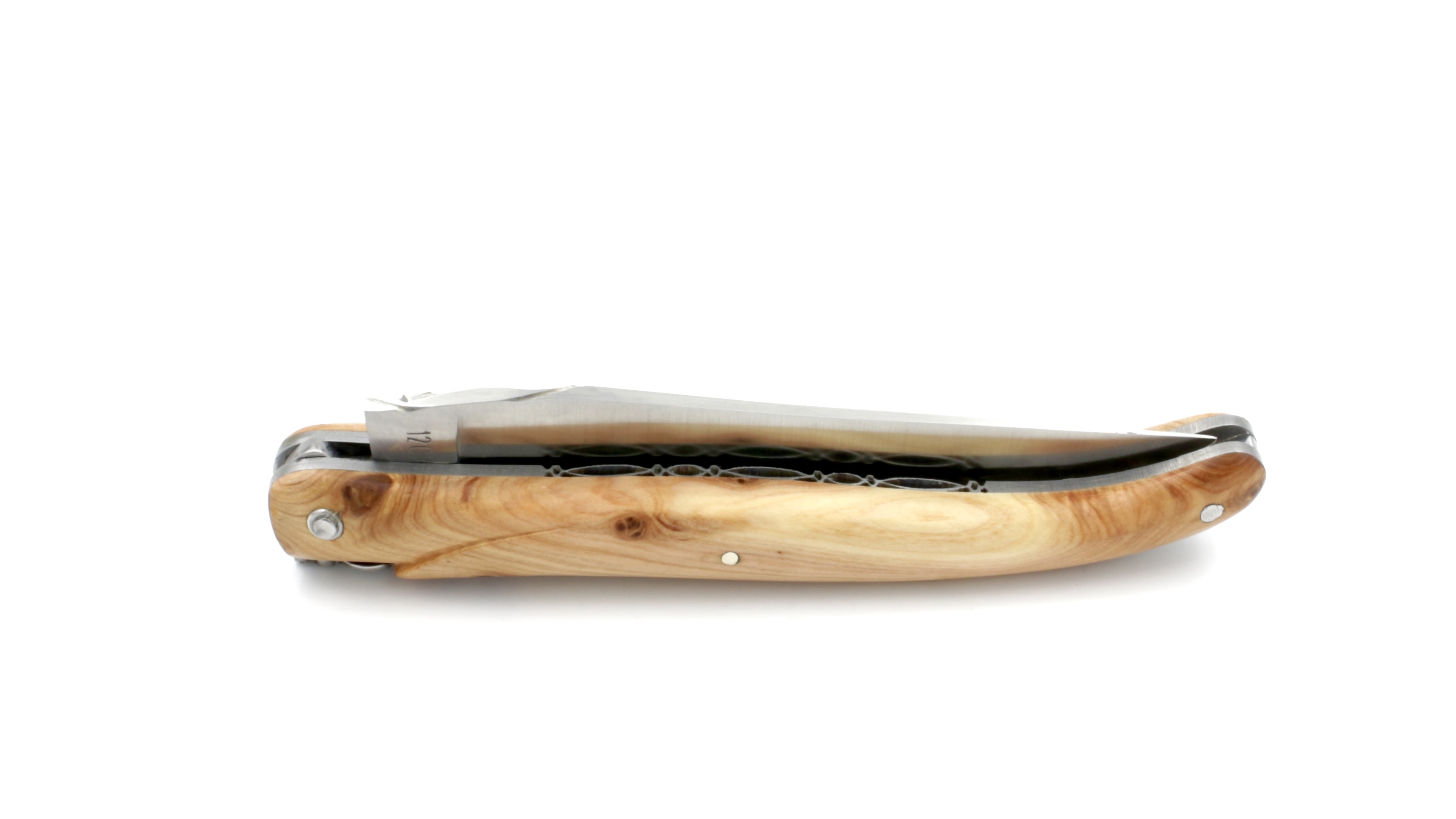 Laguiole en Aubrac double plates knife full handle Juniper wood 12 cm