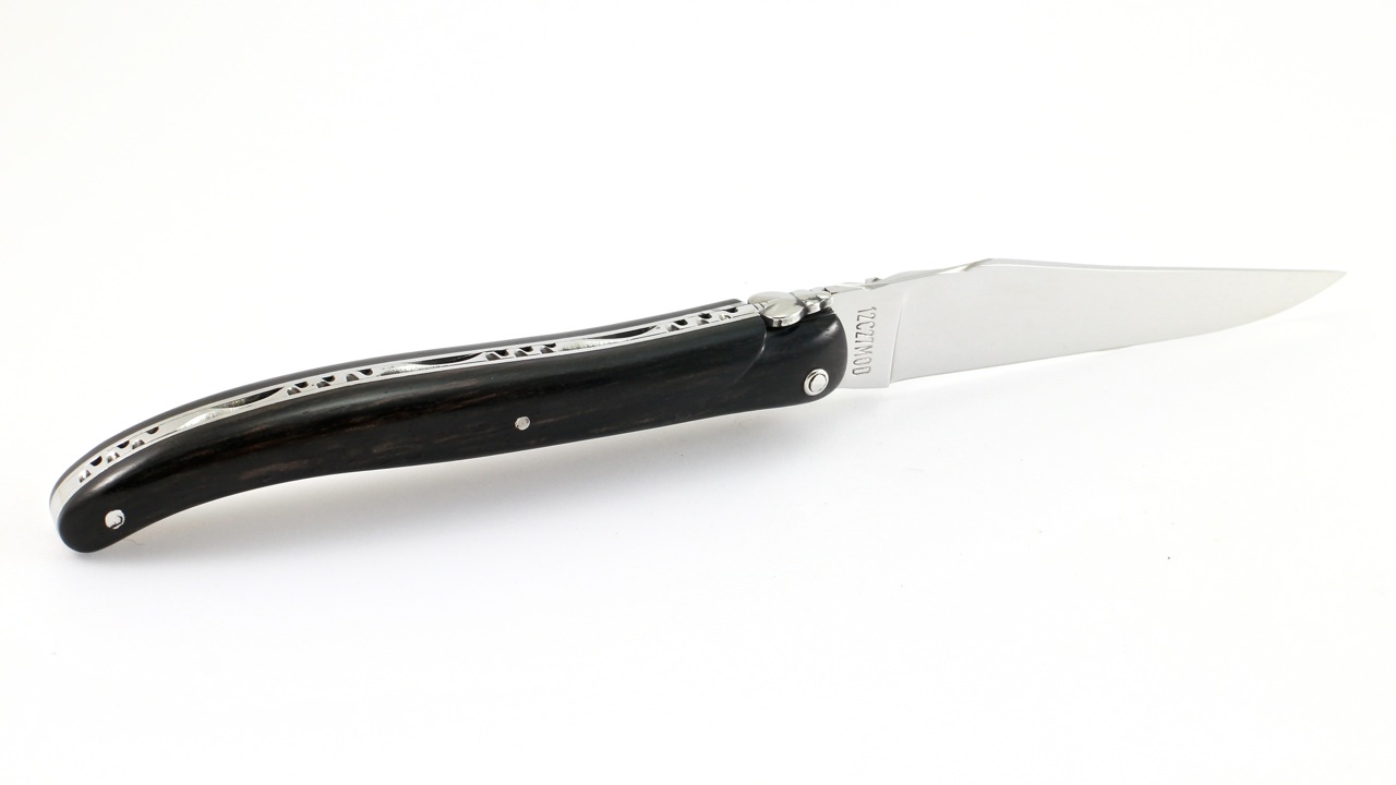 Laguiole en Aubrac Ebenholz massiver Griff 12 cm