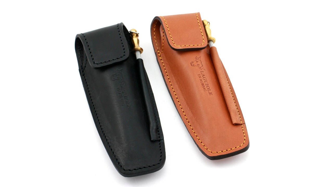 Laguiole en Aubrac MAYA leather case for the beld with sharpener 12 cm