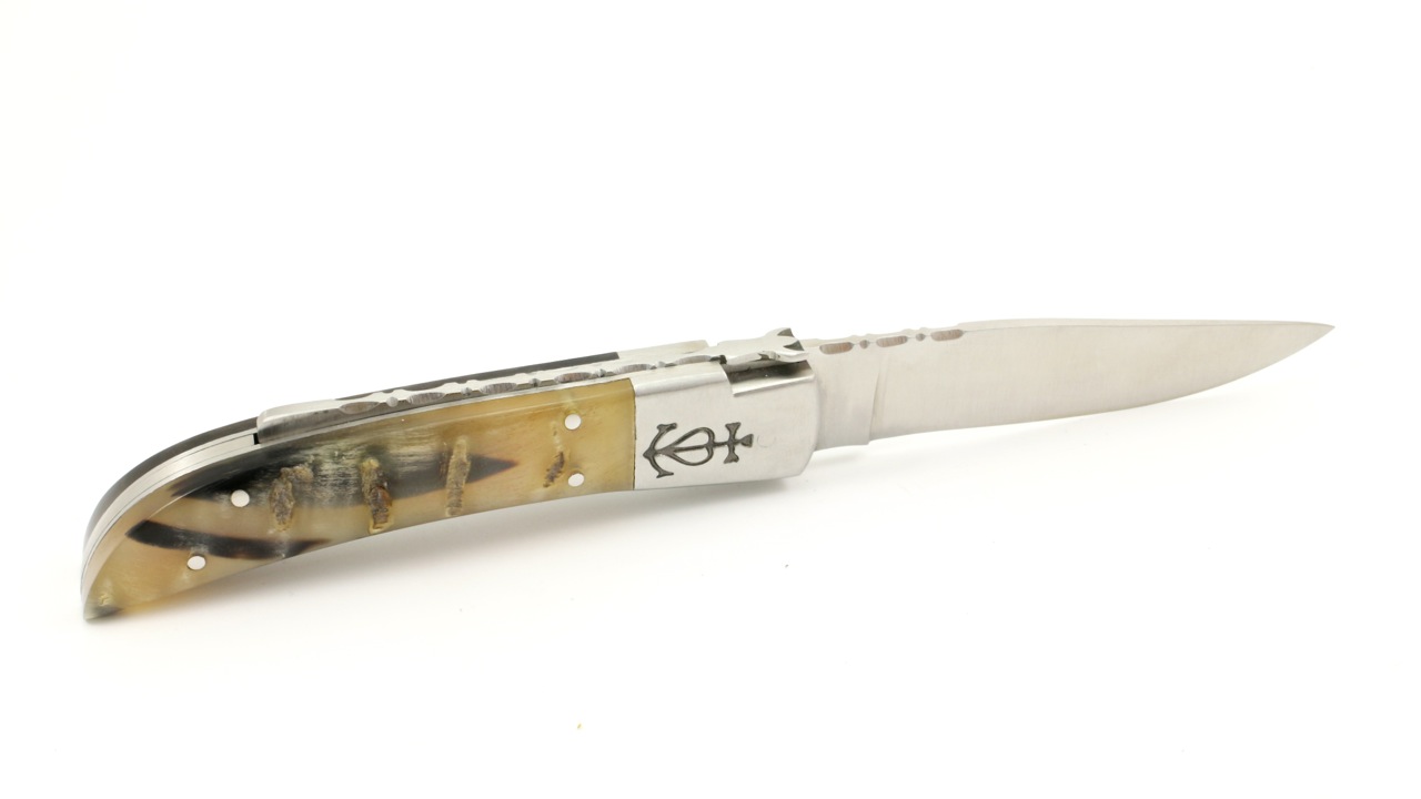 Le Camarguais knife dark ram horn 12 cm