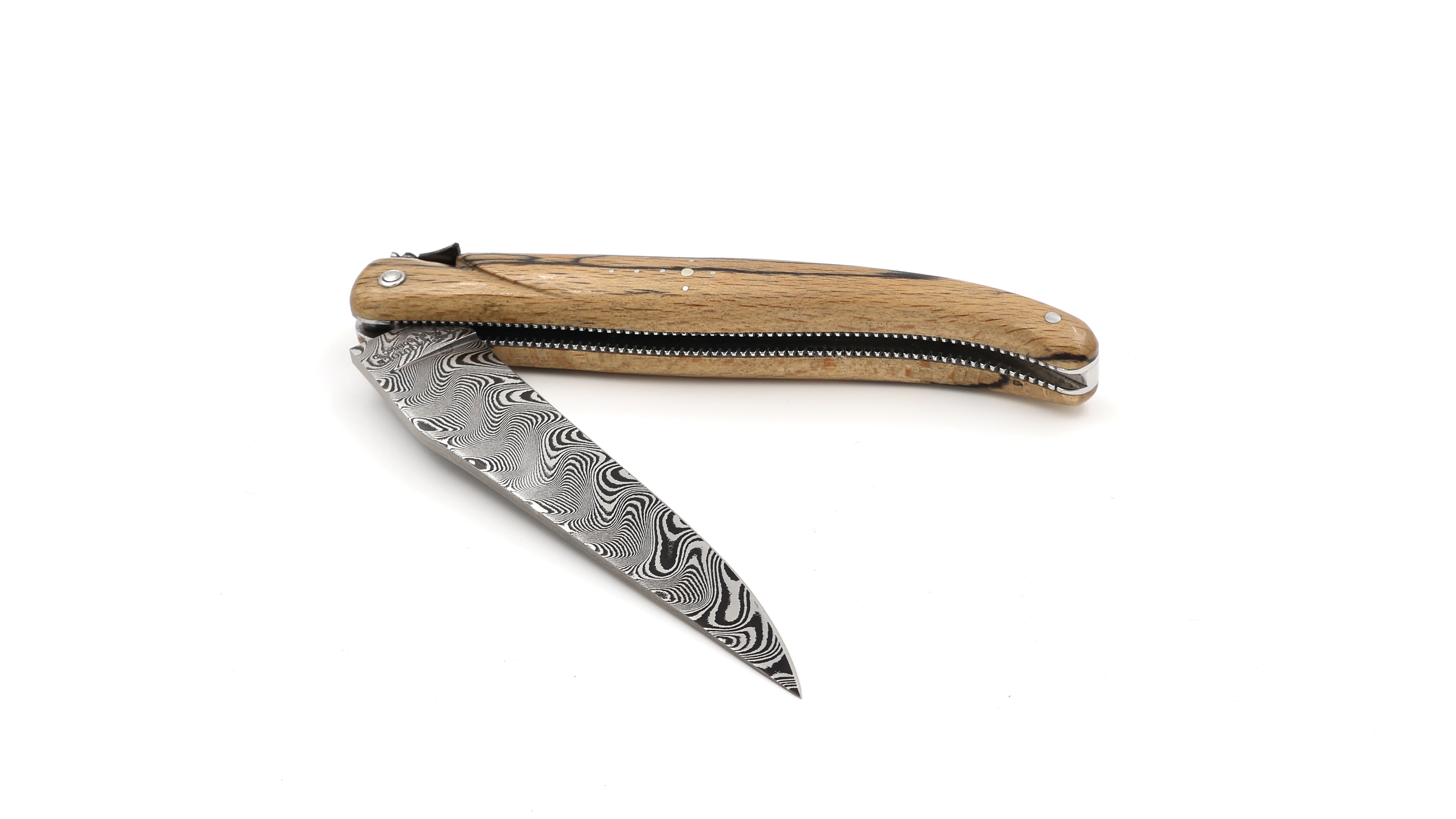 Laguiole en Aubrac Modell Perle DSC® Carbon Damast Aubrac Holz guillochiert massiver Griff 12 cm