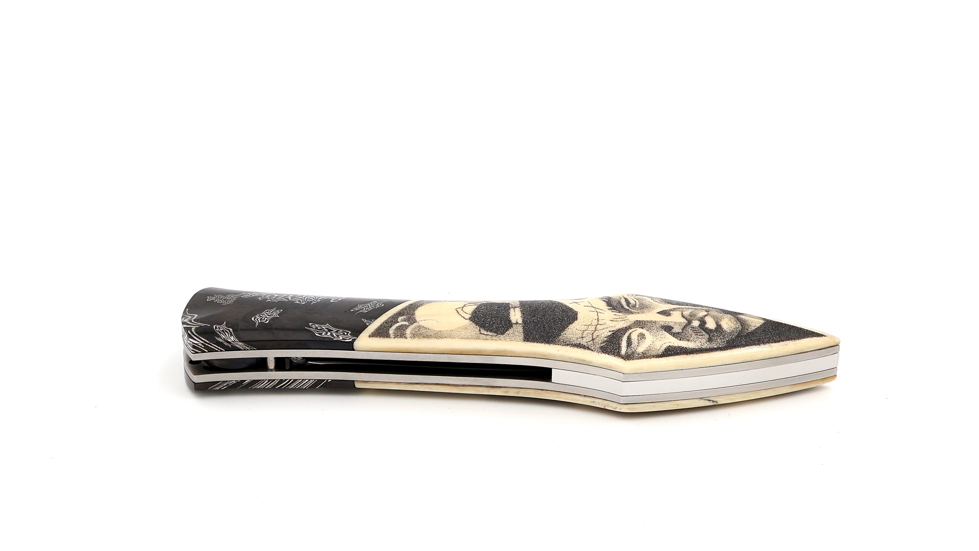 Laraud Blades L’Oegopsyde mammoth ivory scrimshaw mosaik-damscus