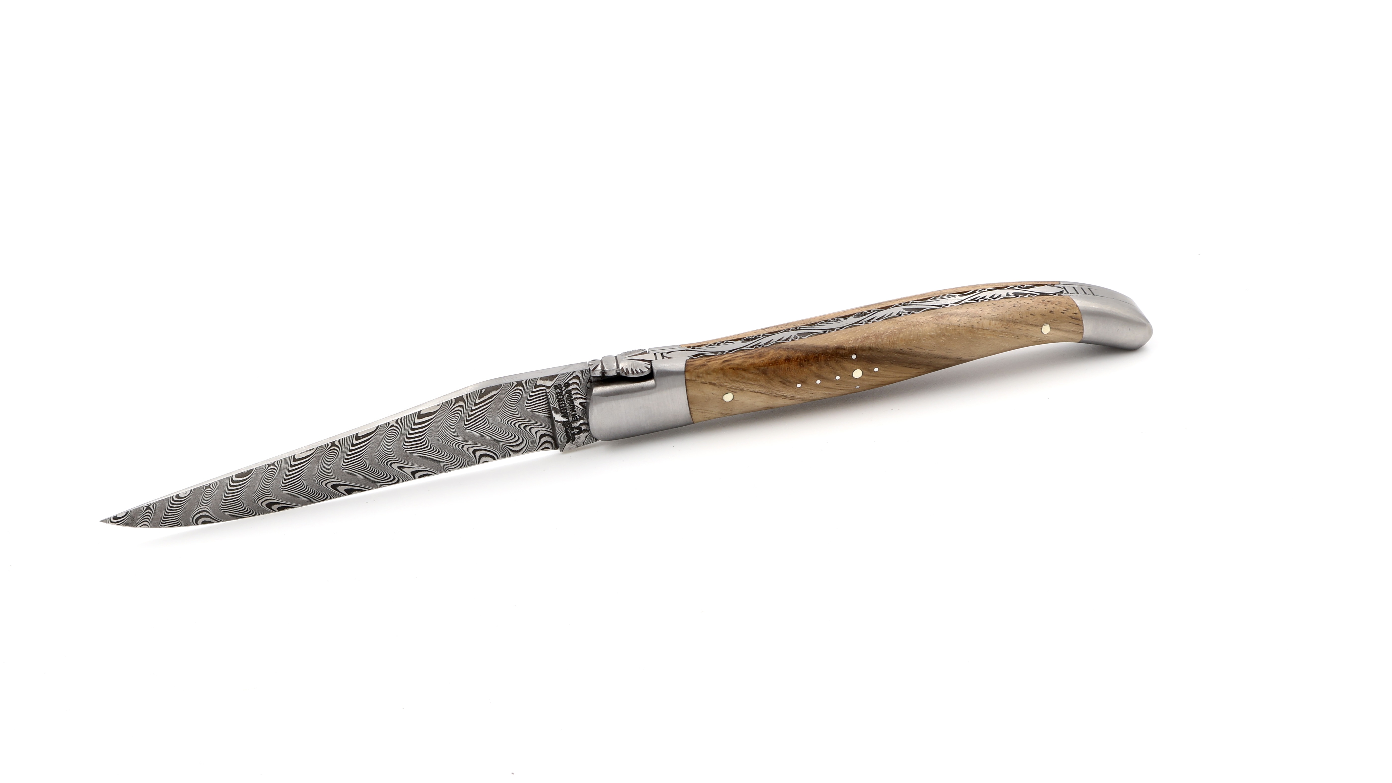 Laguiole en Aubrac  DSC® Carbon Damast Walnussholz guillochierte Platine 12 cm