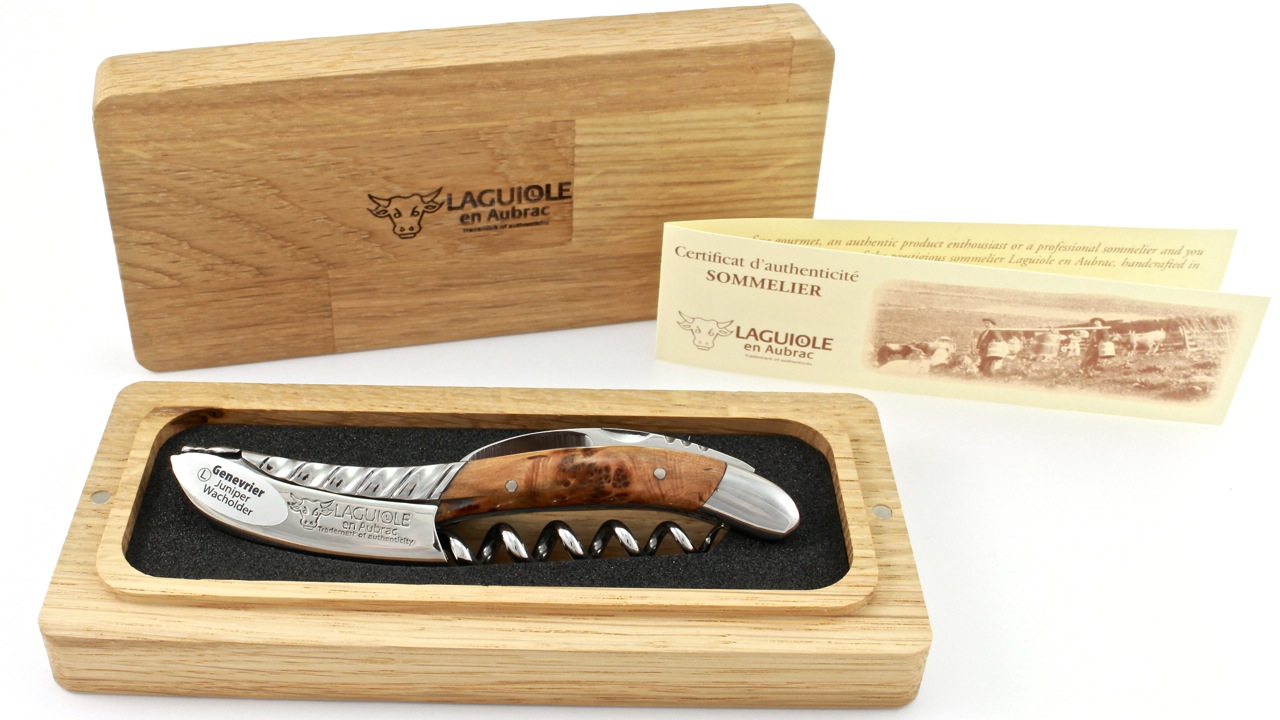 Laguiole en Aubrac Laguiole Sommelier knife Juniper shiny bolsters engraving Torsadé