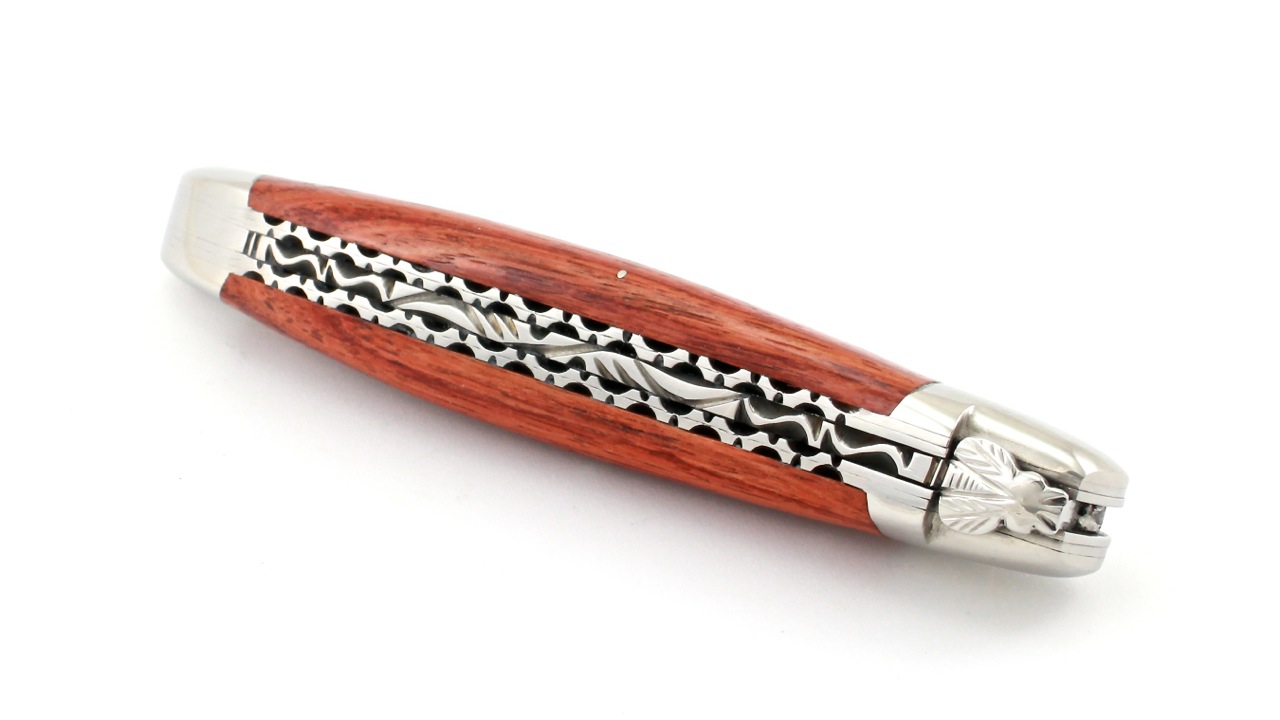 Laguiole en Aubrac Rosenholz poliert Doppelplatine 12 cm