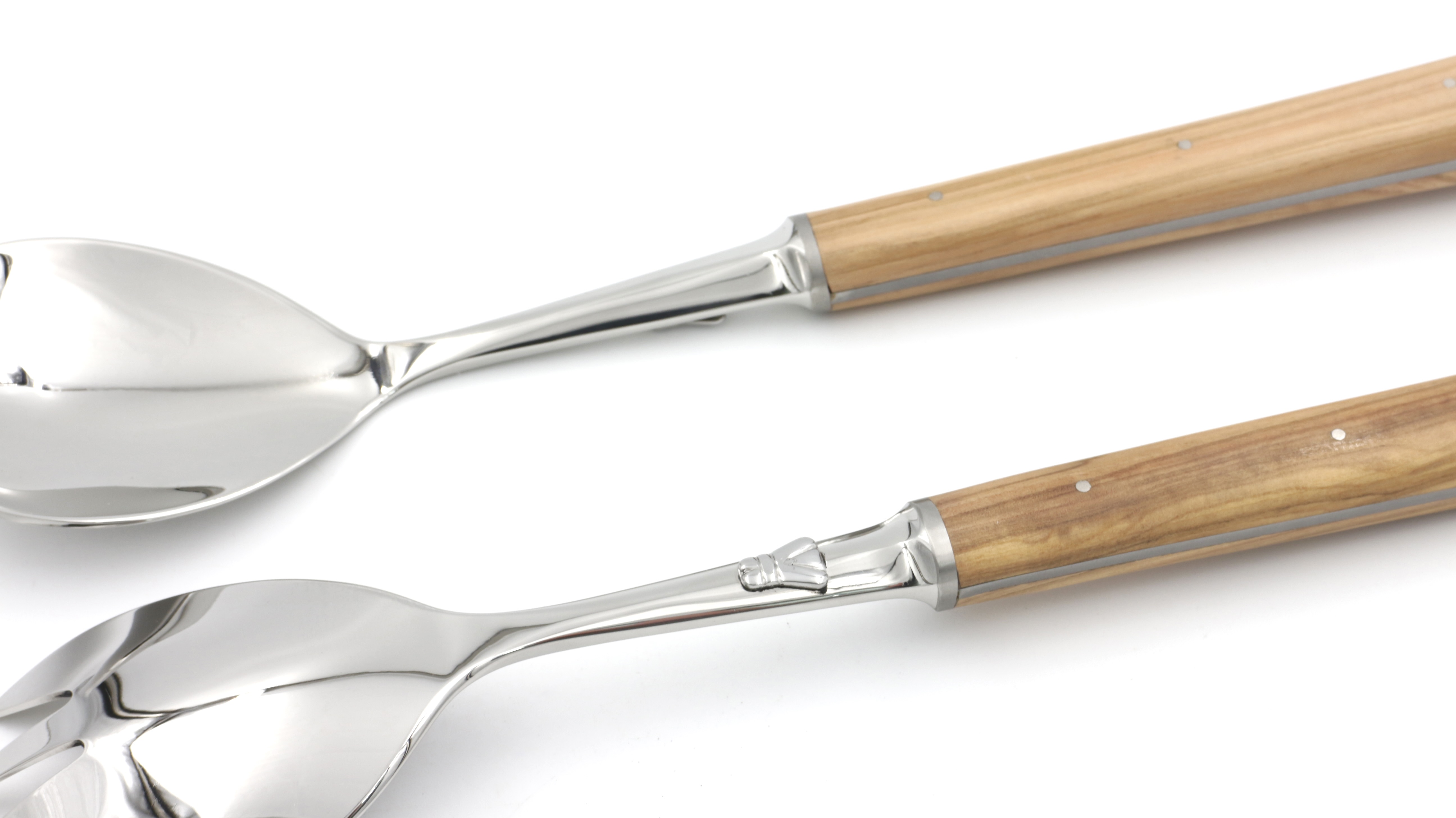 Laguiole en Aubrac saalt cutlery Olive wood