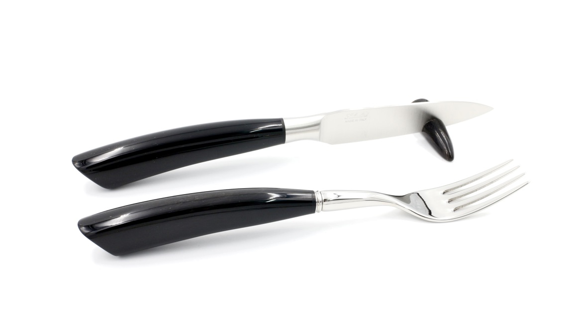Saladini 2 Steak knives 2 forks buffalo shiny set for two persons