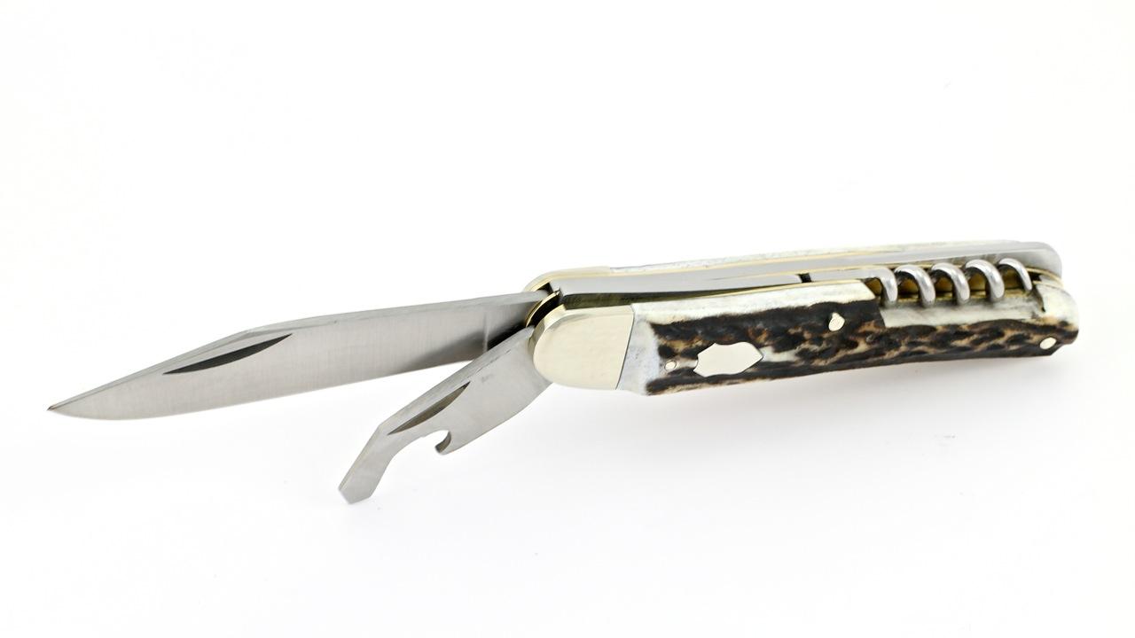 hartkopf-taschenmesser-blaugepliesste-klinge-hirschhorngriff-3-tlg-backlock-2