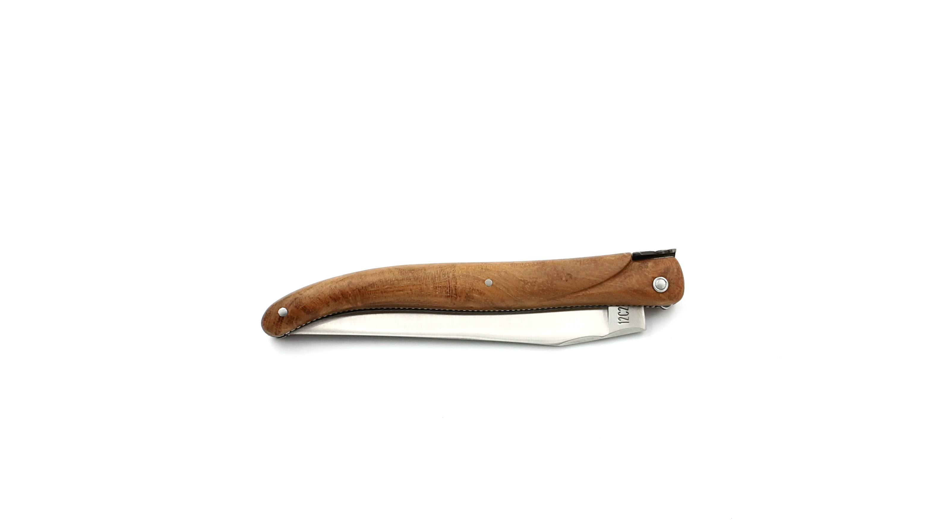 Laguiole en Aubrac teak wood pearl full handle chisled plates 12 cm